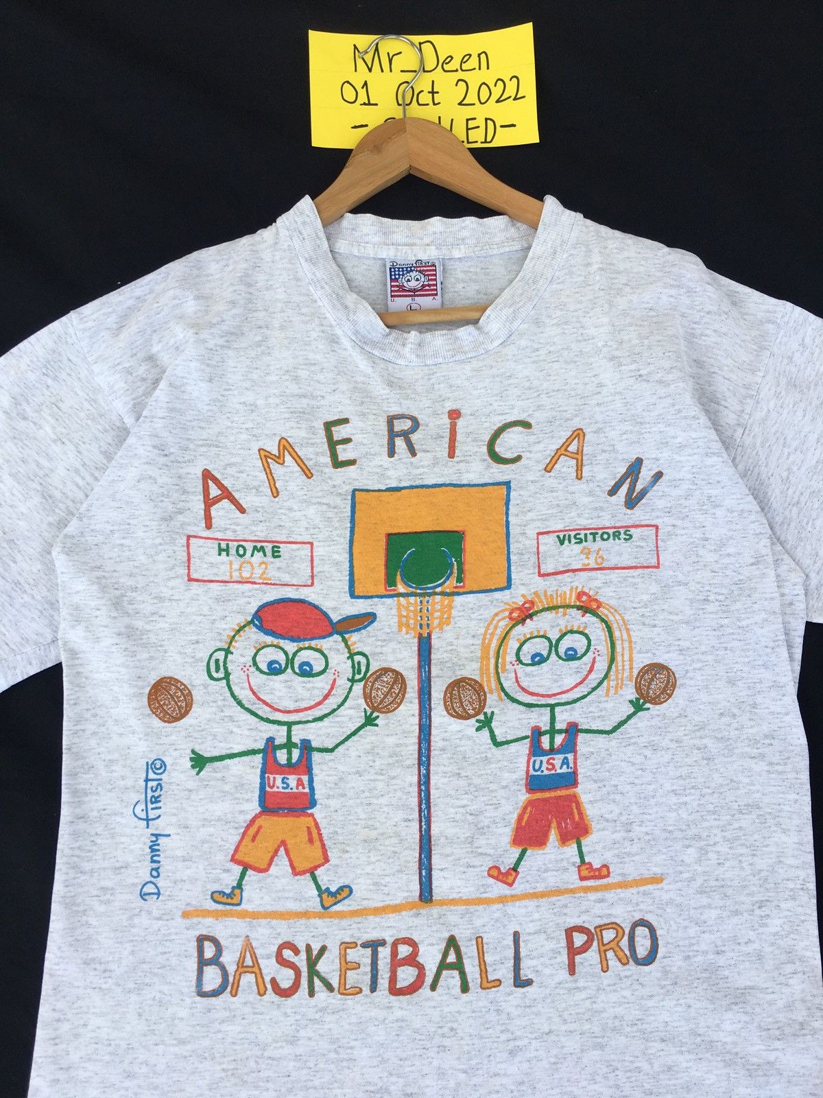 image of Vintage American Basketball Pro Tshirt in Grey, Men's (Size Medium)