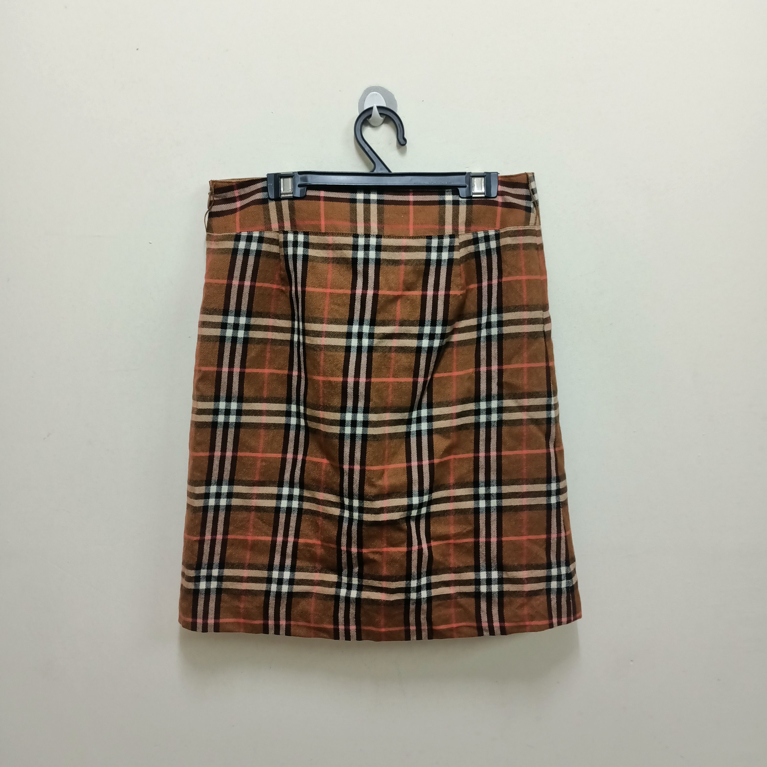 Burberry × Designer Burberry Blue Label London Mini Skirts Size 28" / US 6 / IT 42 - 4 Thumbnail