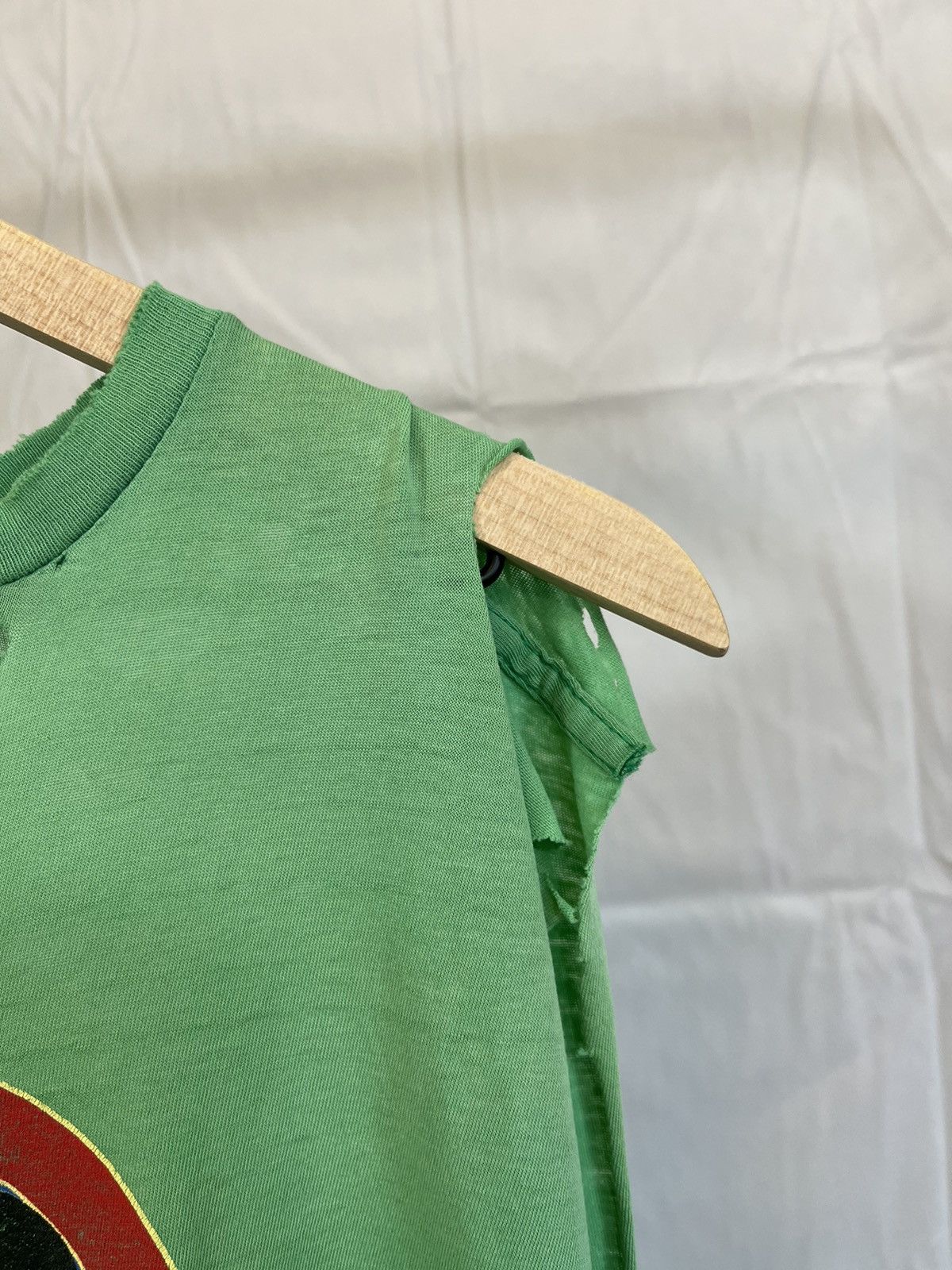 Band Tees Dave Matthews Faded Distressed Cut Off Band Tee Size US L / EU 52-54 / 3 - 7 Thumbnail