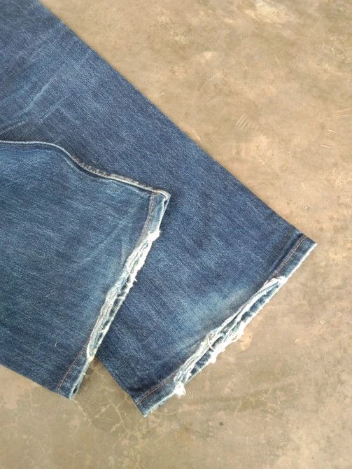 Levi's Vintage Levi's 501 Distressed Jeans 36x34 Size US 36 / EU 52 - 3 Thumbnail