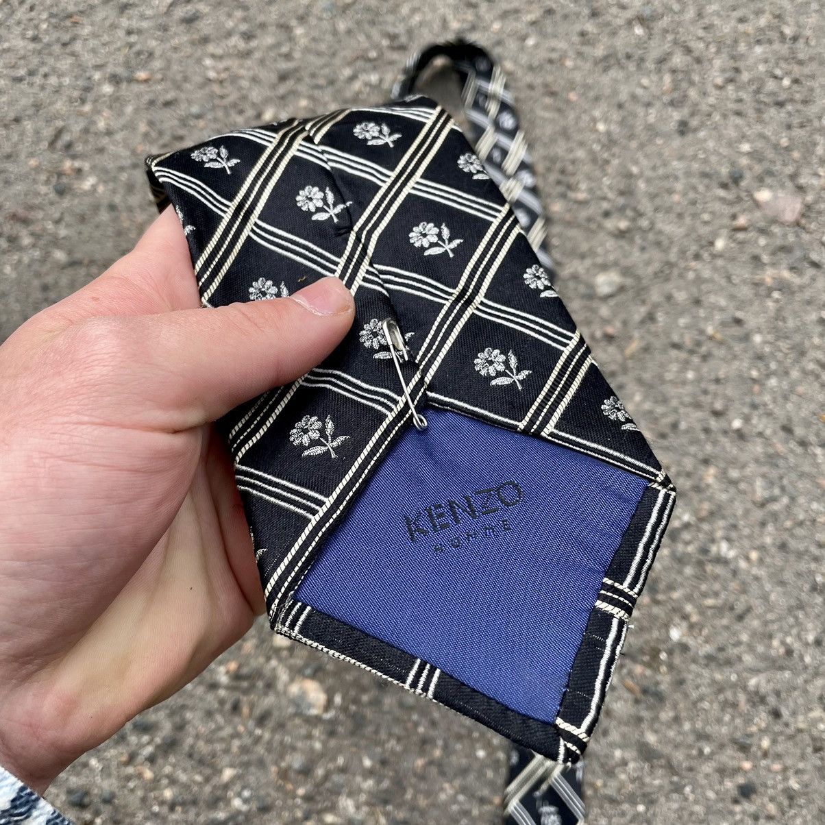 Vintage Vintage Y2K Kenzo Logo Flowers Ties Luxury OS Size ONE SIZE - 4 Thumbnail