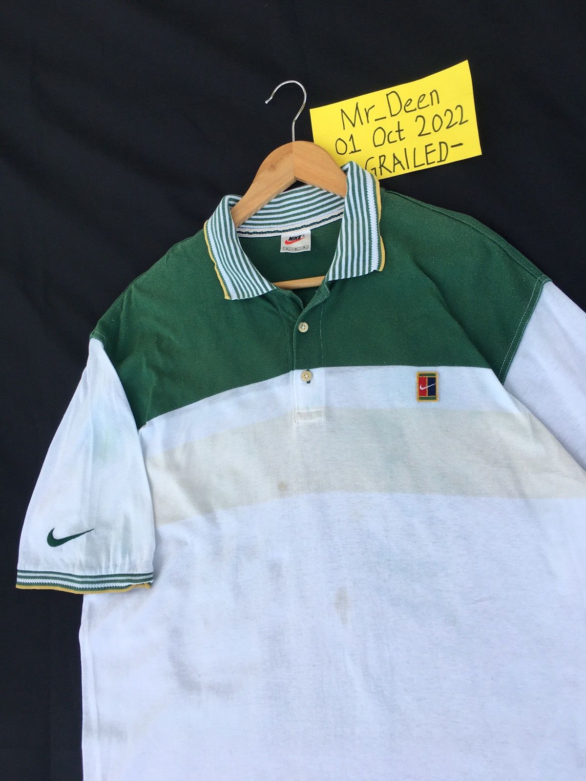 Nike Vintage Nike Swoosh Logo Polo Shirt Size US L / EU 52-54 / 3 - 4 Thumbnail
