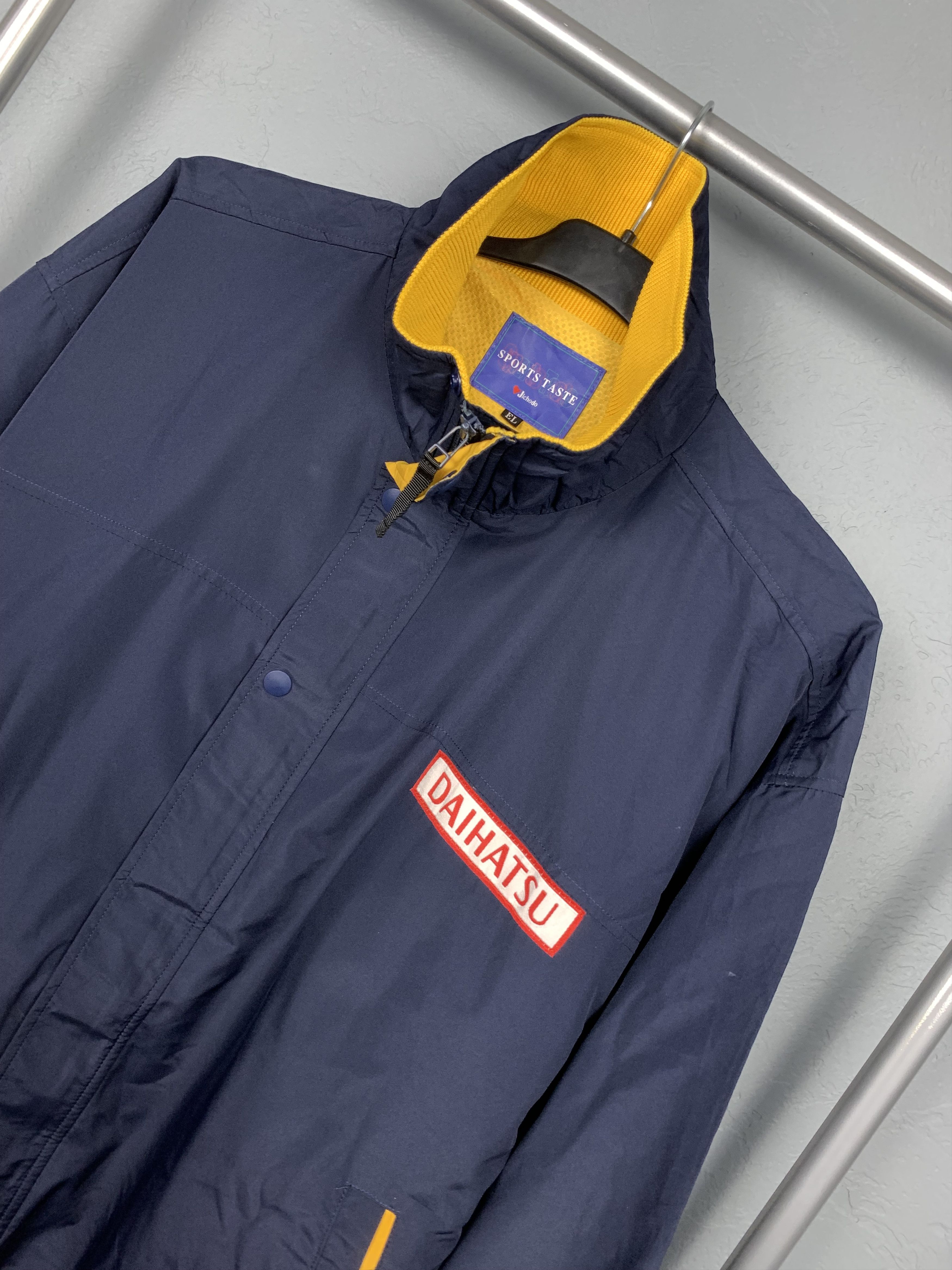 Formula 1 × Japanese Brand Daihatsu Japanese Racing Vintage Mens Nylon Bomber Jacket Size US L / EU 52-54 / 3 - 3 Thumbnail