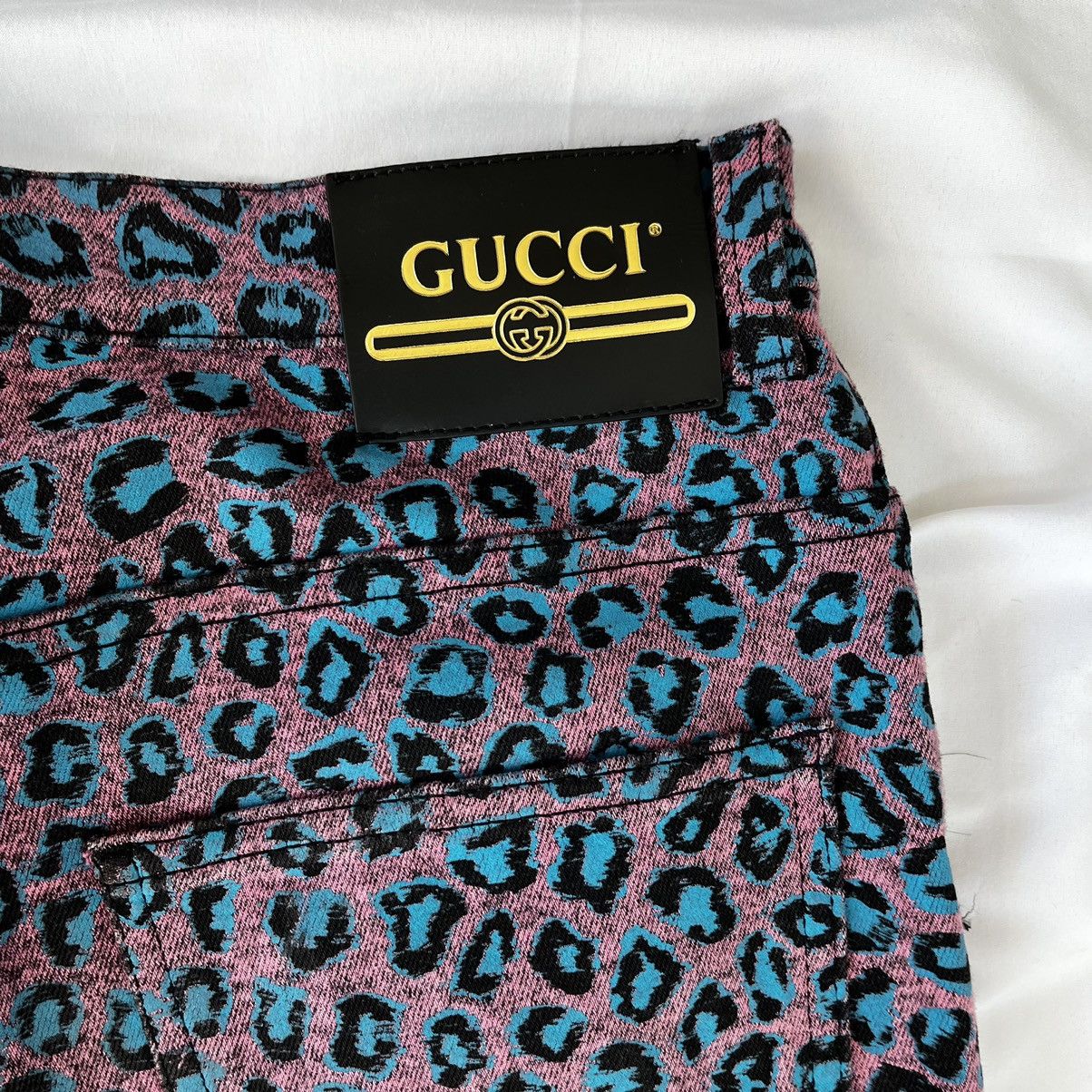 Gucci Skinny Leopard Print Jeans, 2019 Cruise Collection Size US 32 / EU 48 - 4 Thumbnail