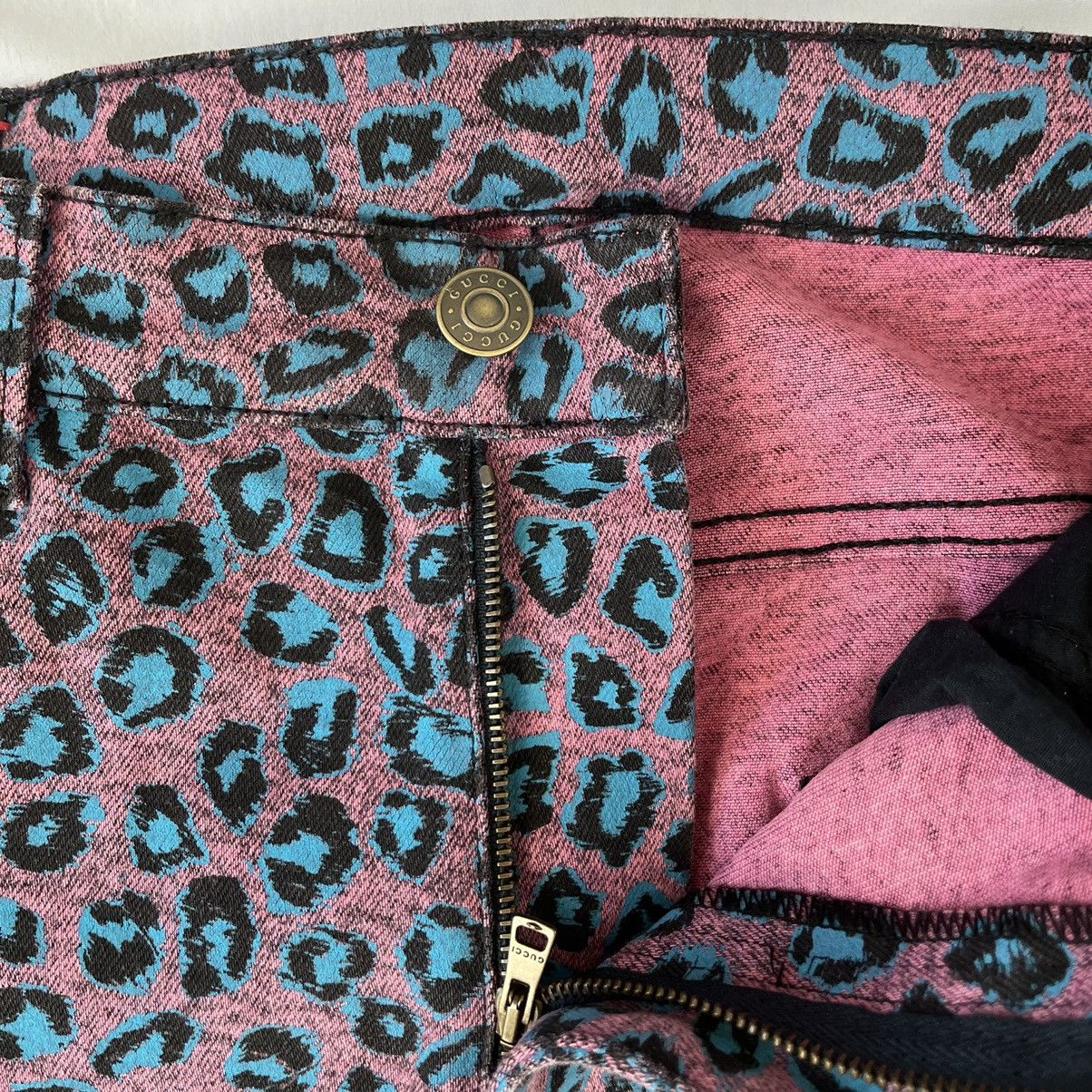 Gucci Skinny Leopard Print Jeans, 2019 Cruise Collection Size US 32 / EU 48 - 6 Thumbnail