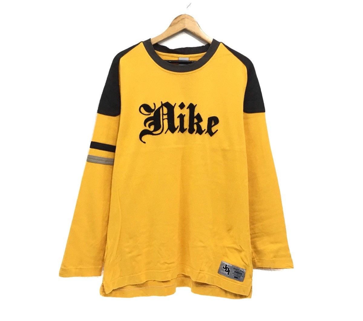 Nike Crewneck Long Sleeve Big Logo Spell Out Sweatshirt