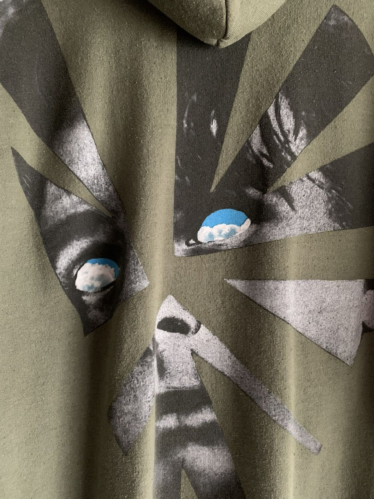 Travis Scott Travis Scott shattered face astroworld hoodie Size US M / EU 48-50 / 2 - 3 Thumbnail