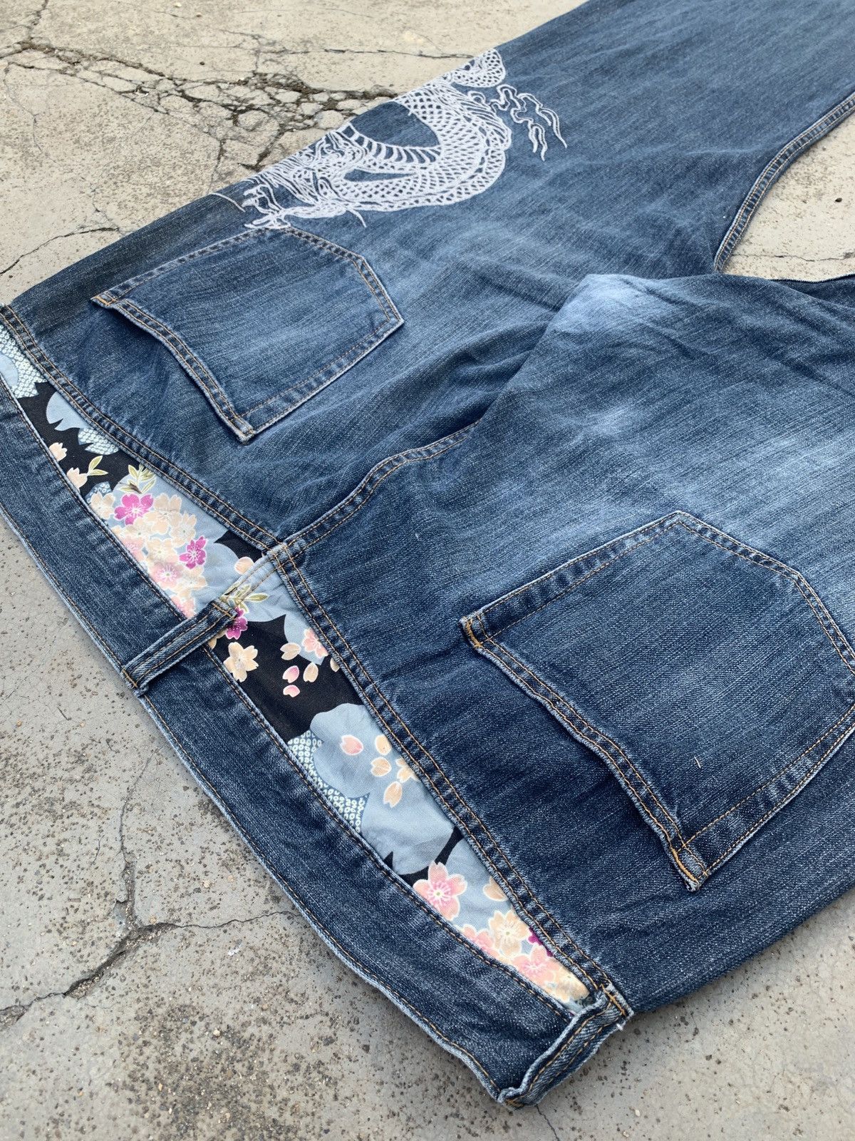 If Six Was Nine Vintage Japanese Brand Dragon Embroidery Jeans Size US 42 / EU 58 - 8 Thumbnail