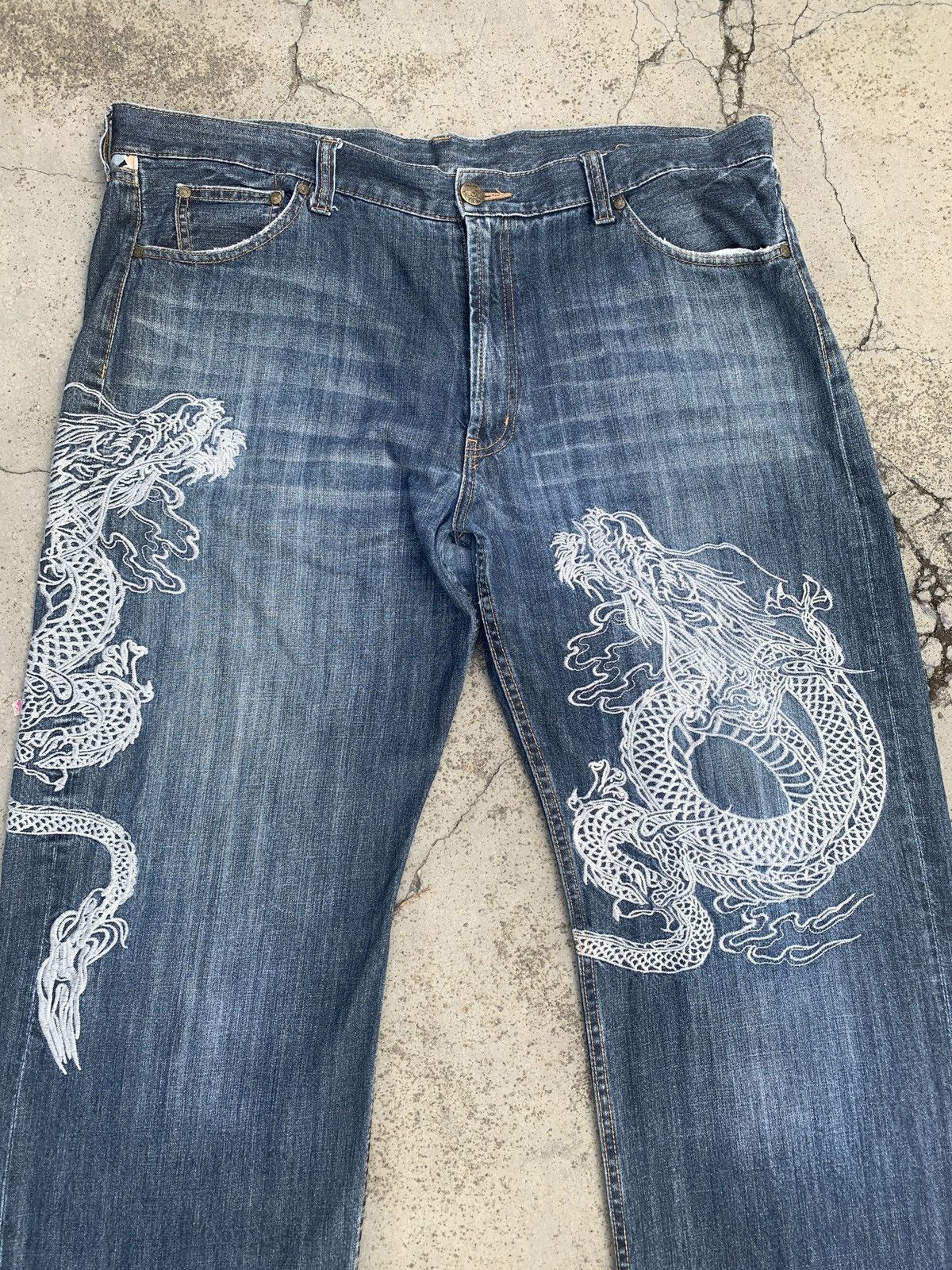 If Six Was Nine Vintage Japanese Brand Dragon Embroidery Jeans Size US 42 / EU 58 - 2 Thumbnail