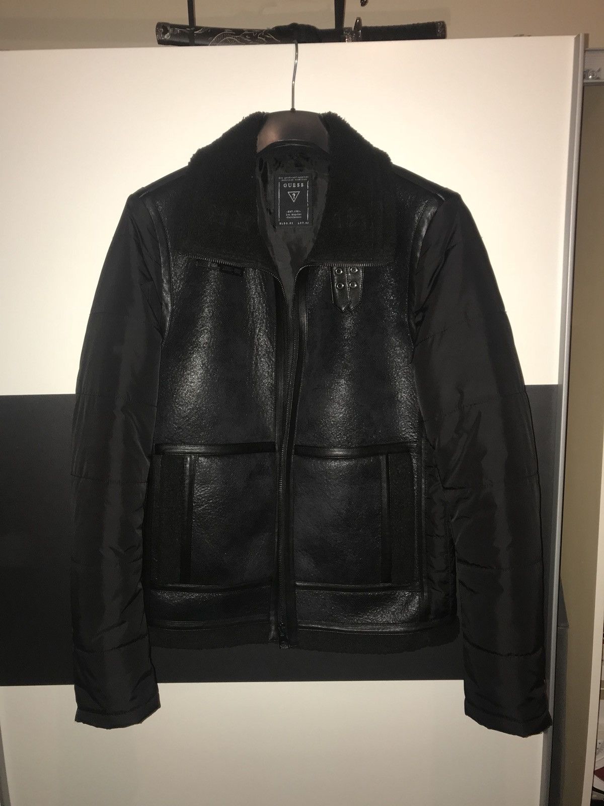 GUESS JACKET WITH FURCOLLAR