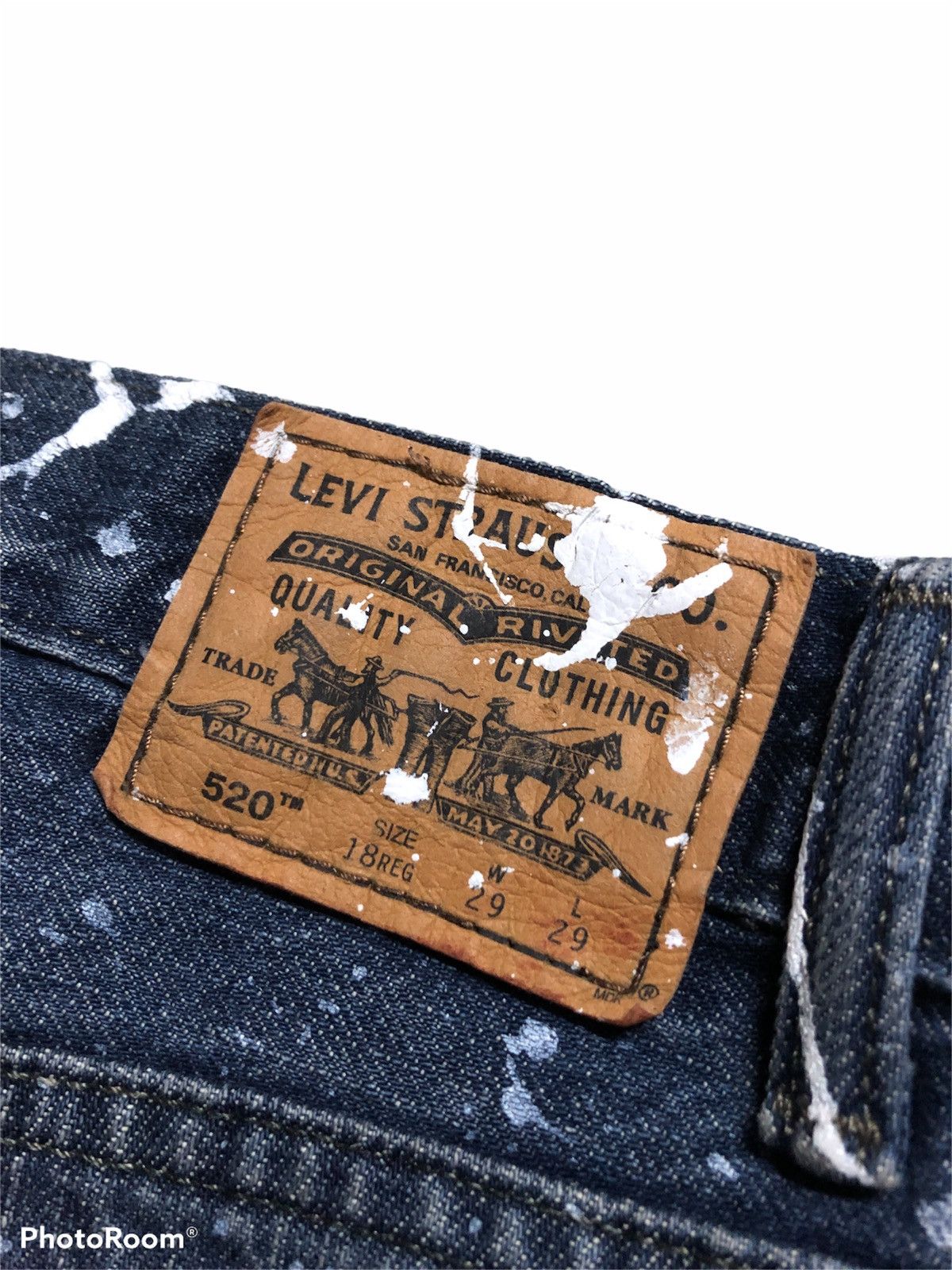 Levi's SPLATTERED PAINT LEVIS 520 135 YEARS ANNIVERSARY Size US 30 / EU 46 - 4 Thumbnail