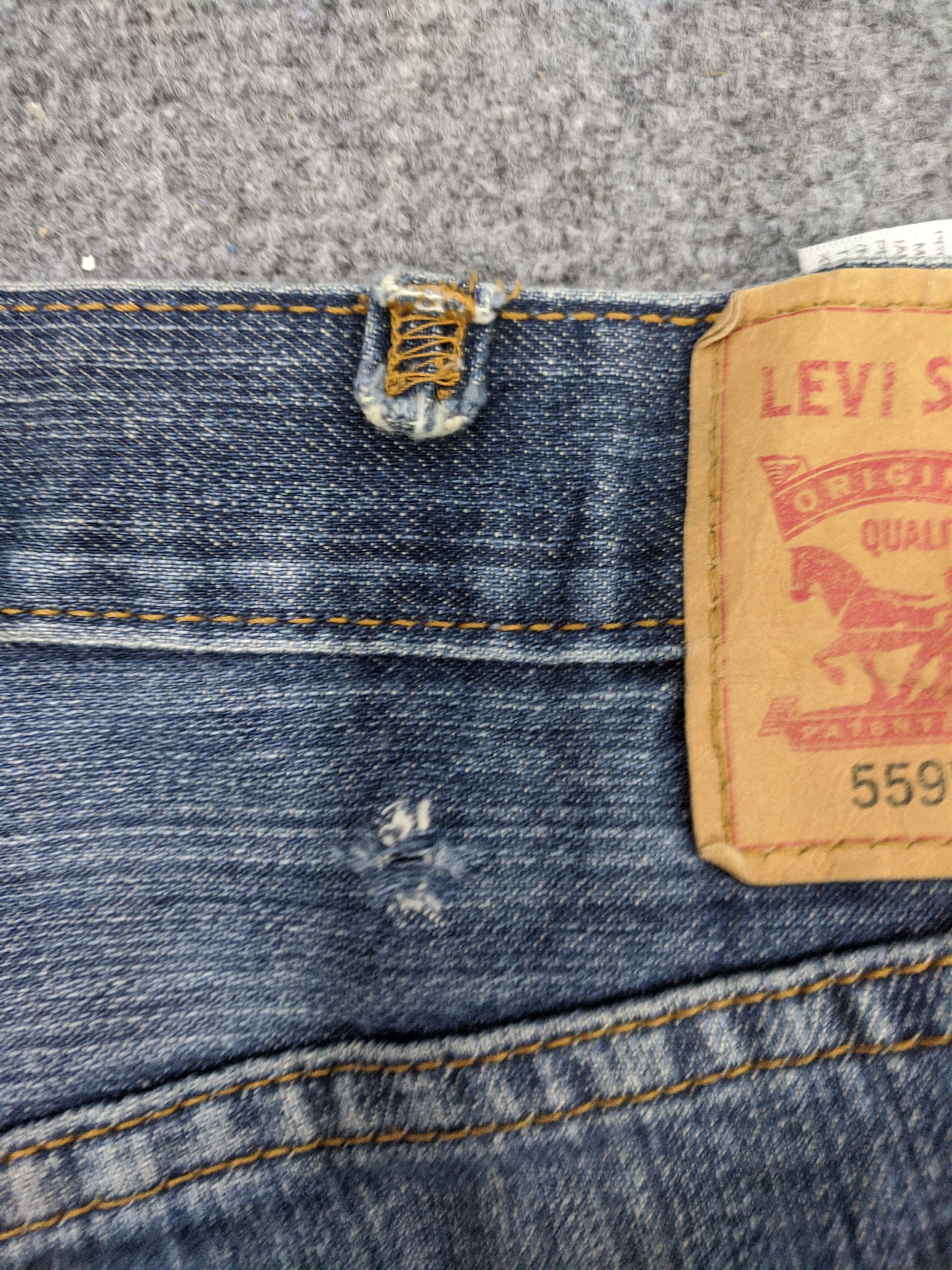 Levi's Vintage Levis 559 Jeans DP0915 Size US 41 - 15 Thumbnail