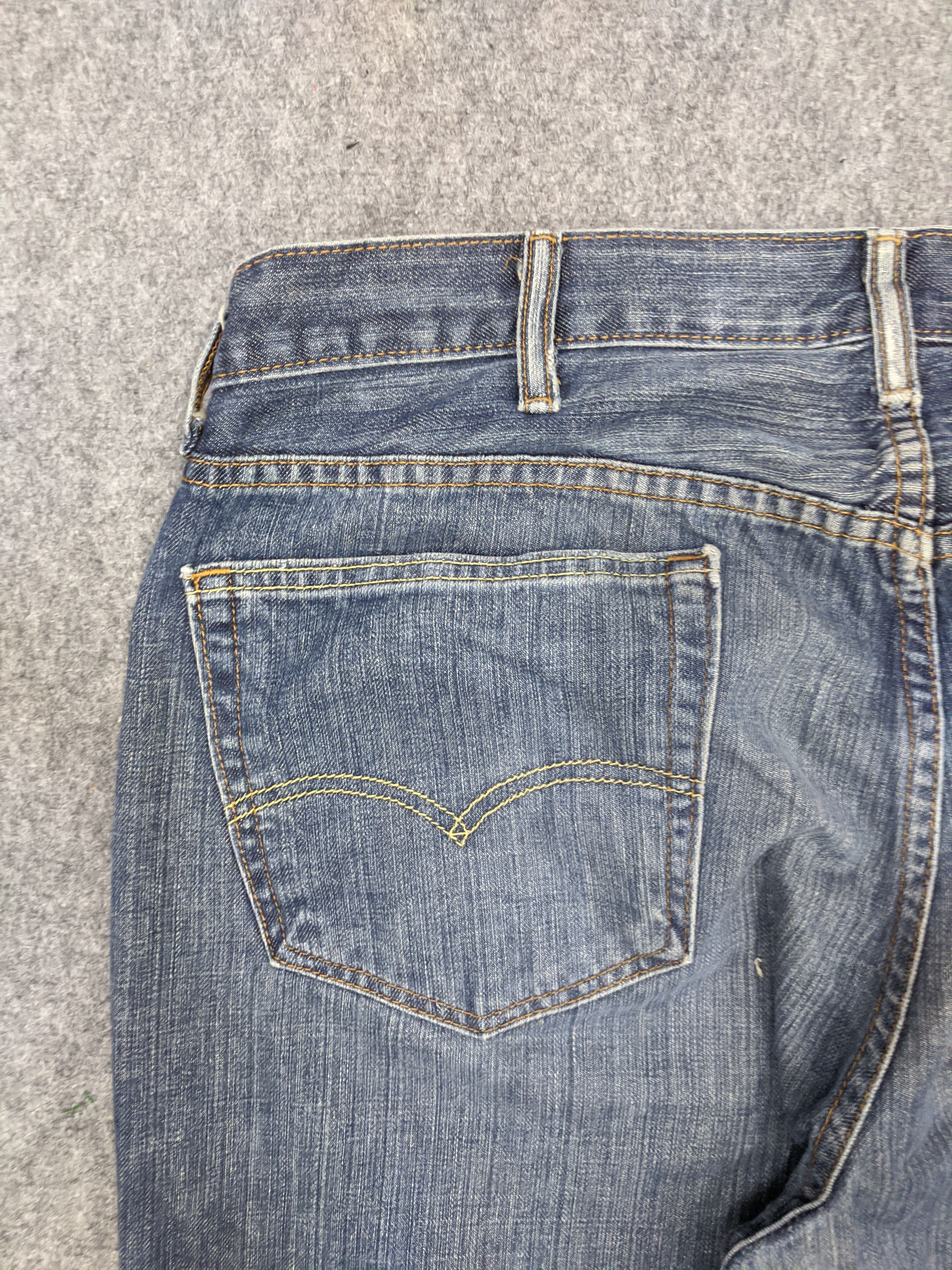 Levi's Vintage Levis 559 Jeans DP0915 Size US 41 - 14 Thumbnail