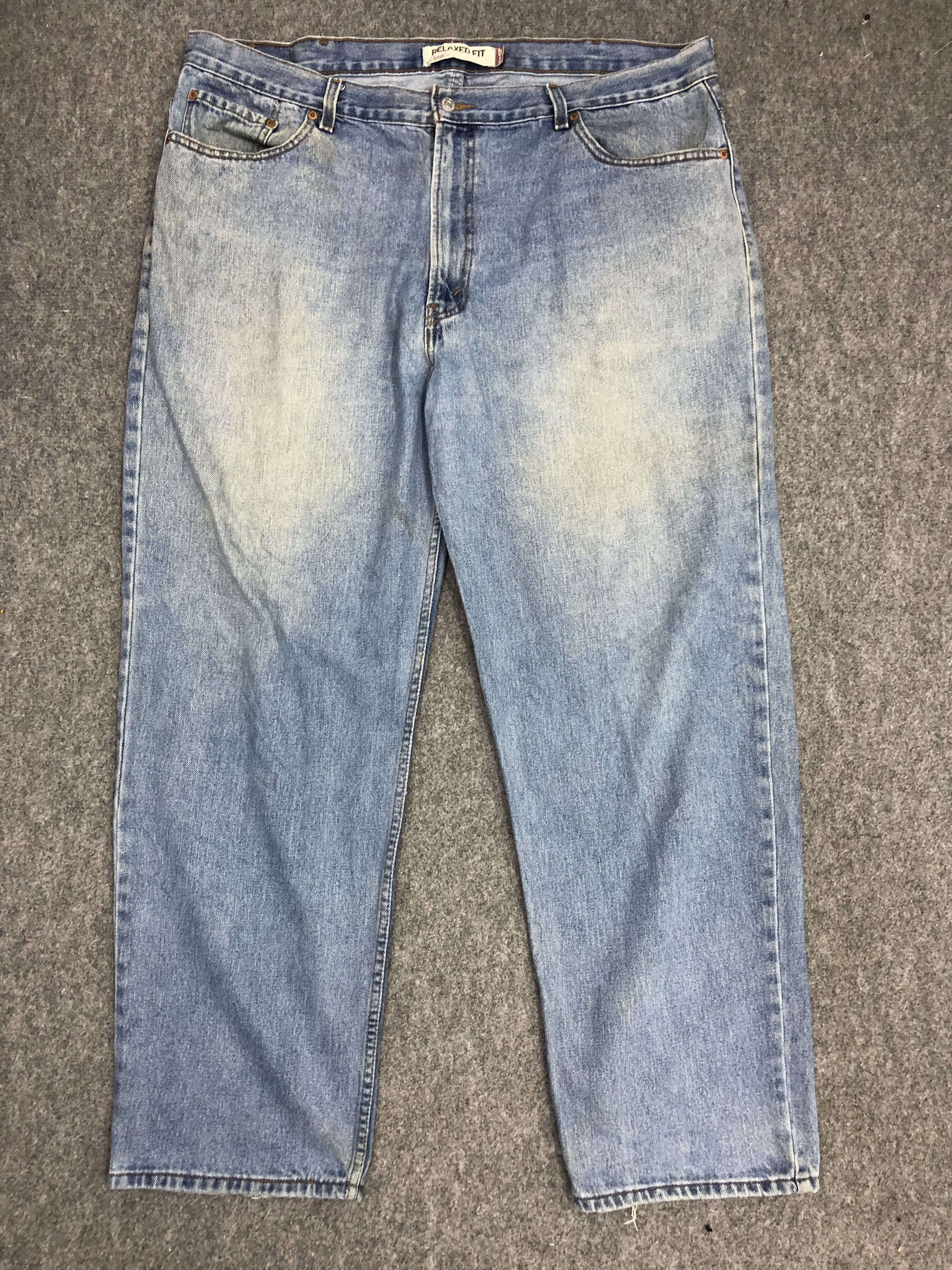 Levi's Vintage Levis 550 Light Wash Jeans DP0935 Size US 43 - 1 Thumbnail