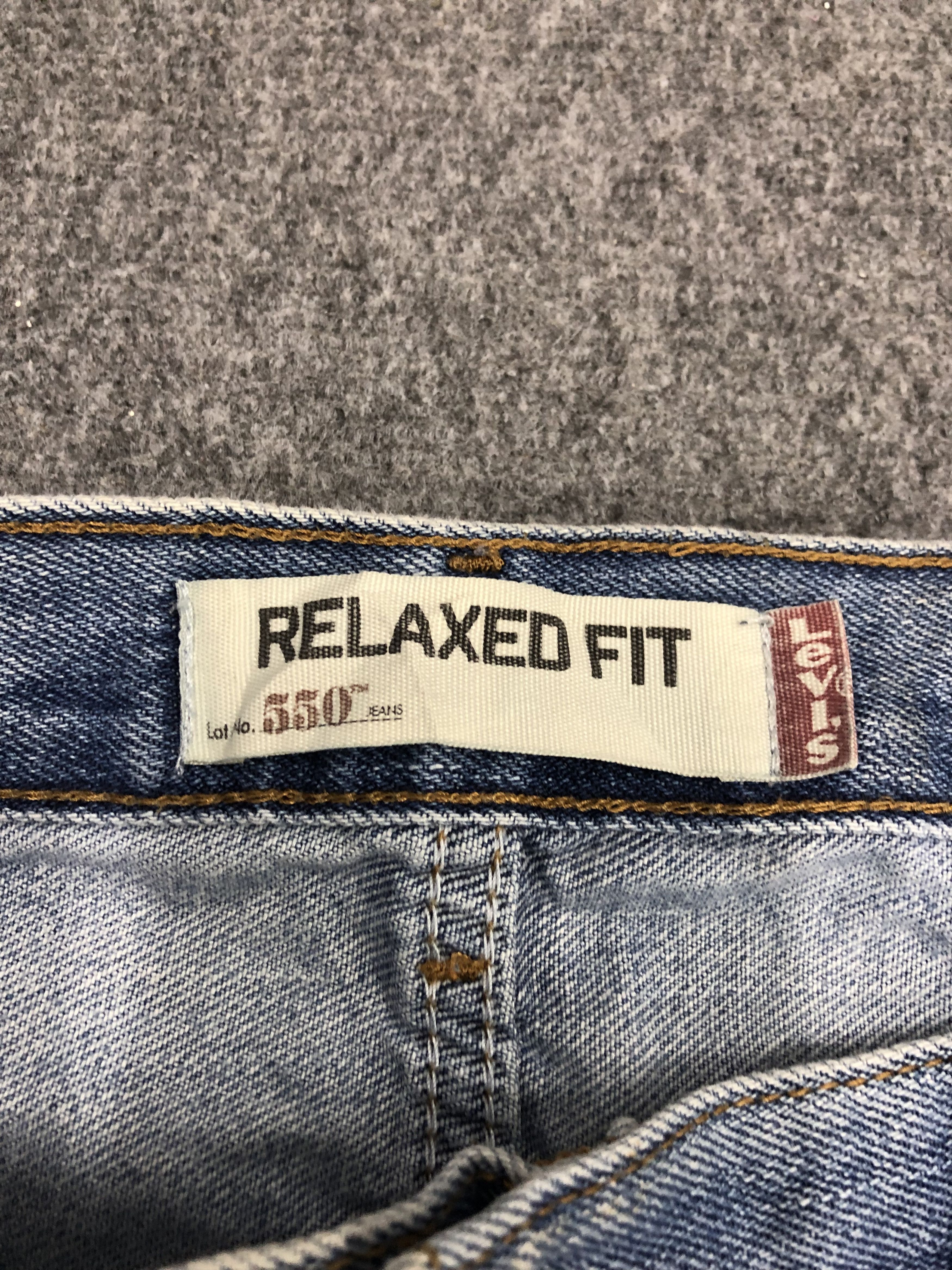 Levi's Vintage Levis 550 Light Wash Jeans DP0935 Size US 43 - 7 Thumbnail