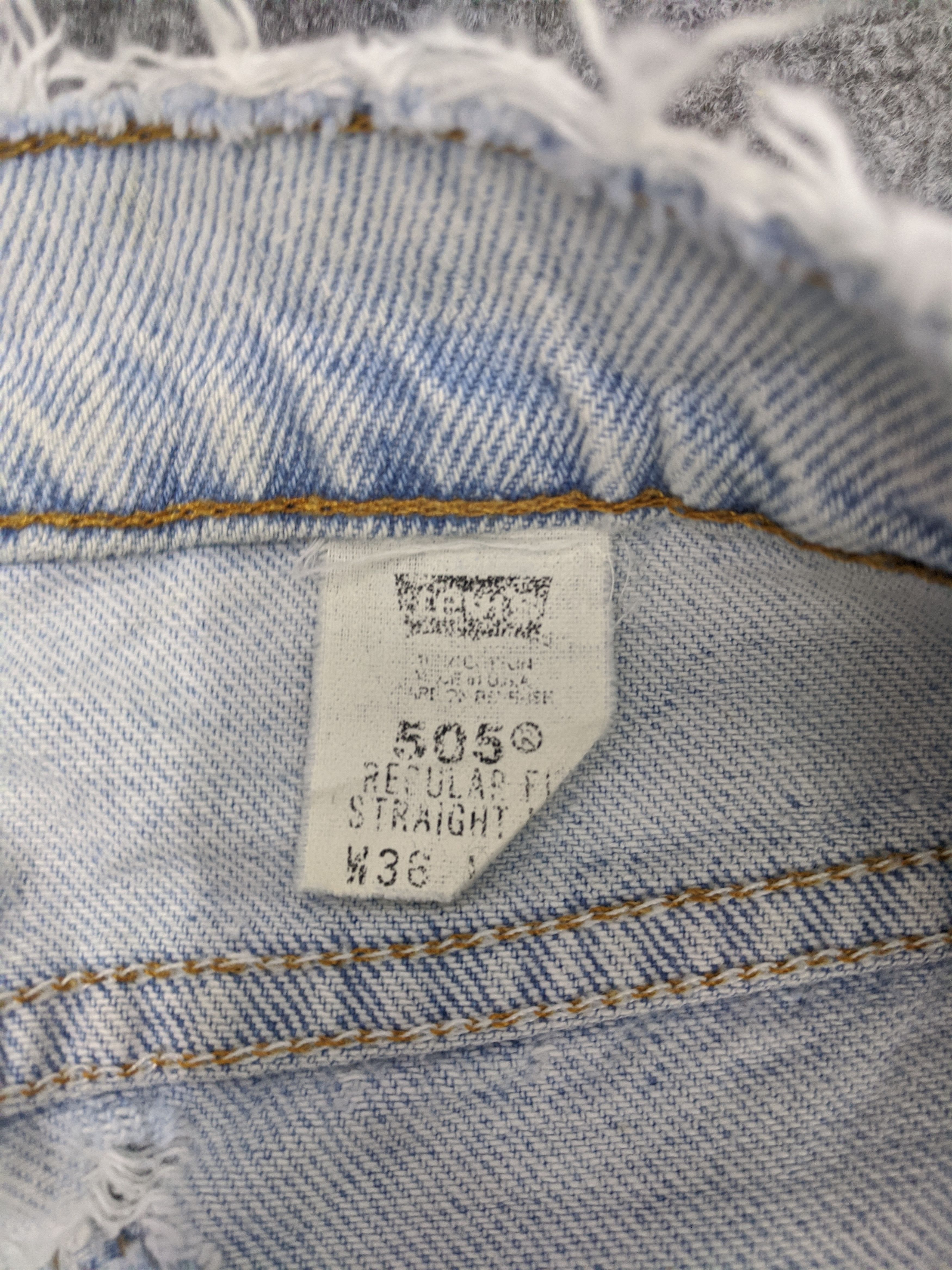 Levi's Vintage Levis 505 Jeans DP0928 Size US 35 - 6 Thumbnail