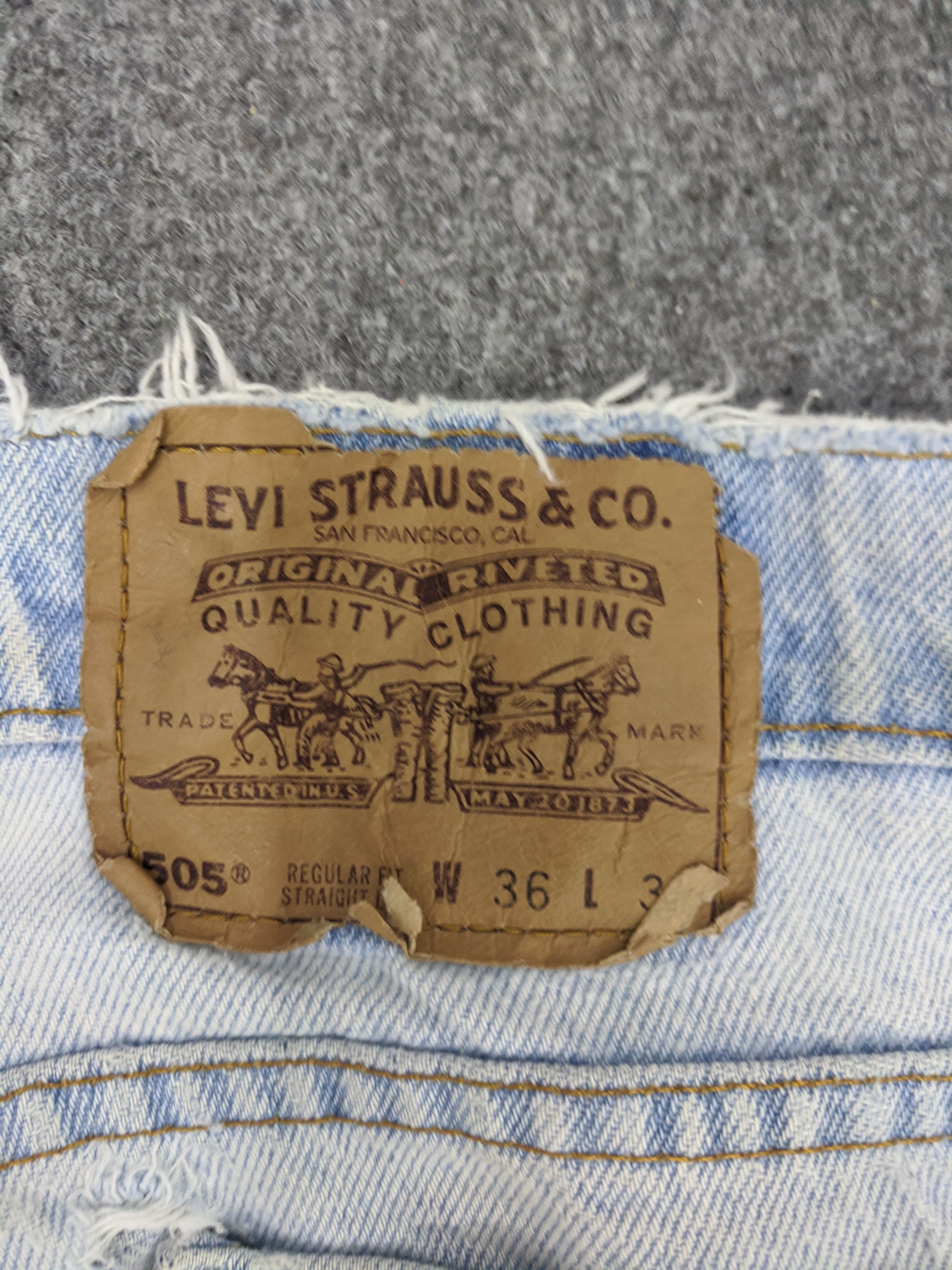 Levi's Vintage Levis 505 Jeans DP0928 Size US 35 - 5 Thumbnail