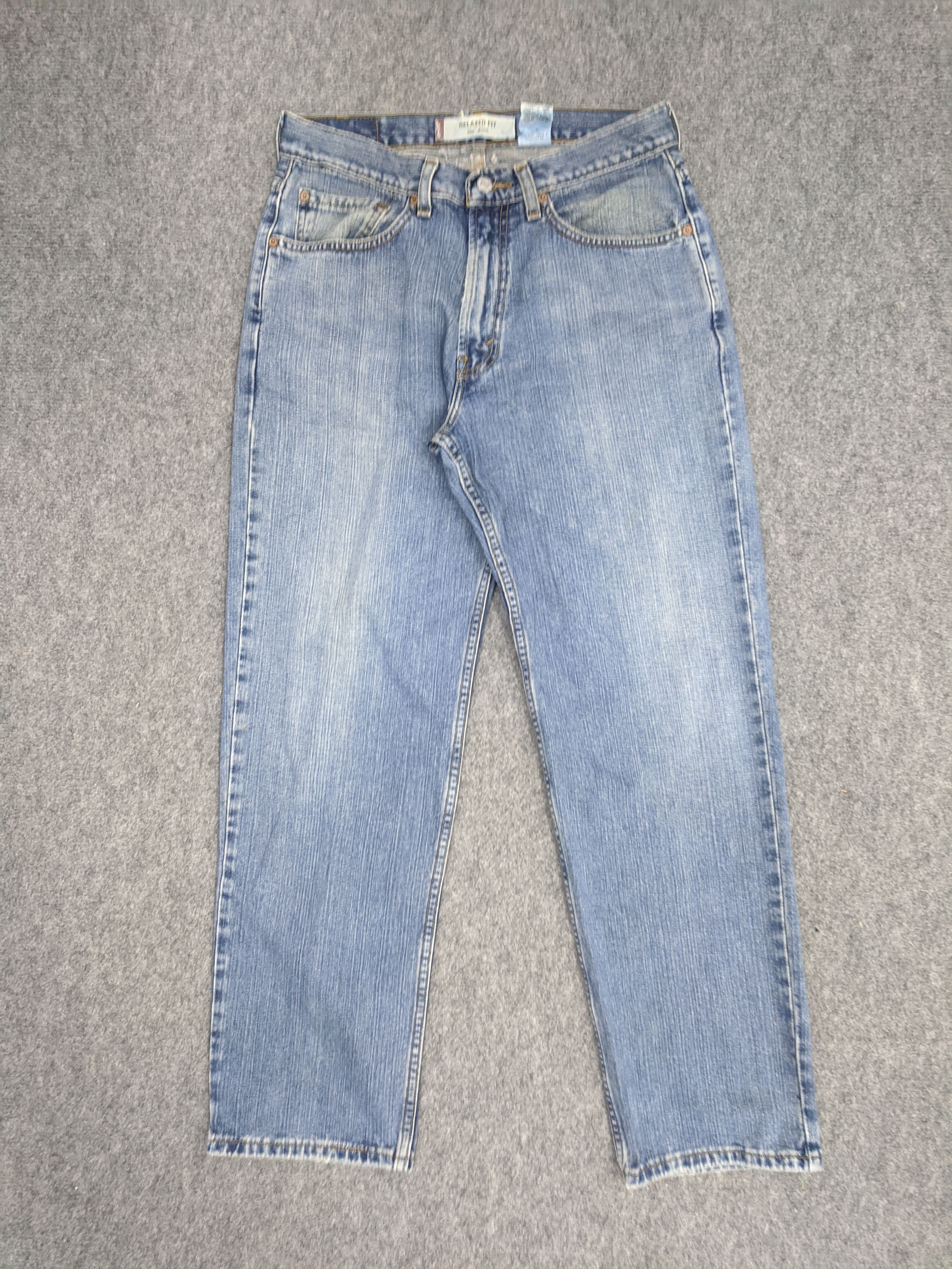 image of Levis 550 Light Wash Jeans in Blue Denim, Men's (Size 30)