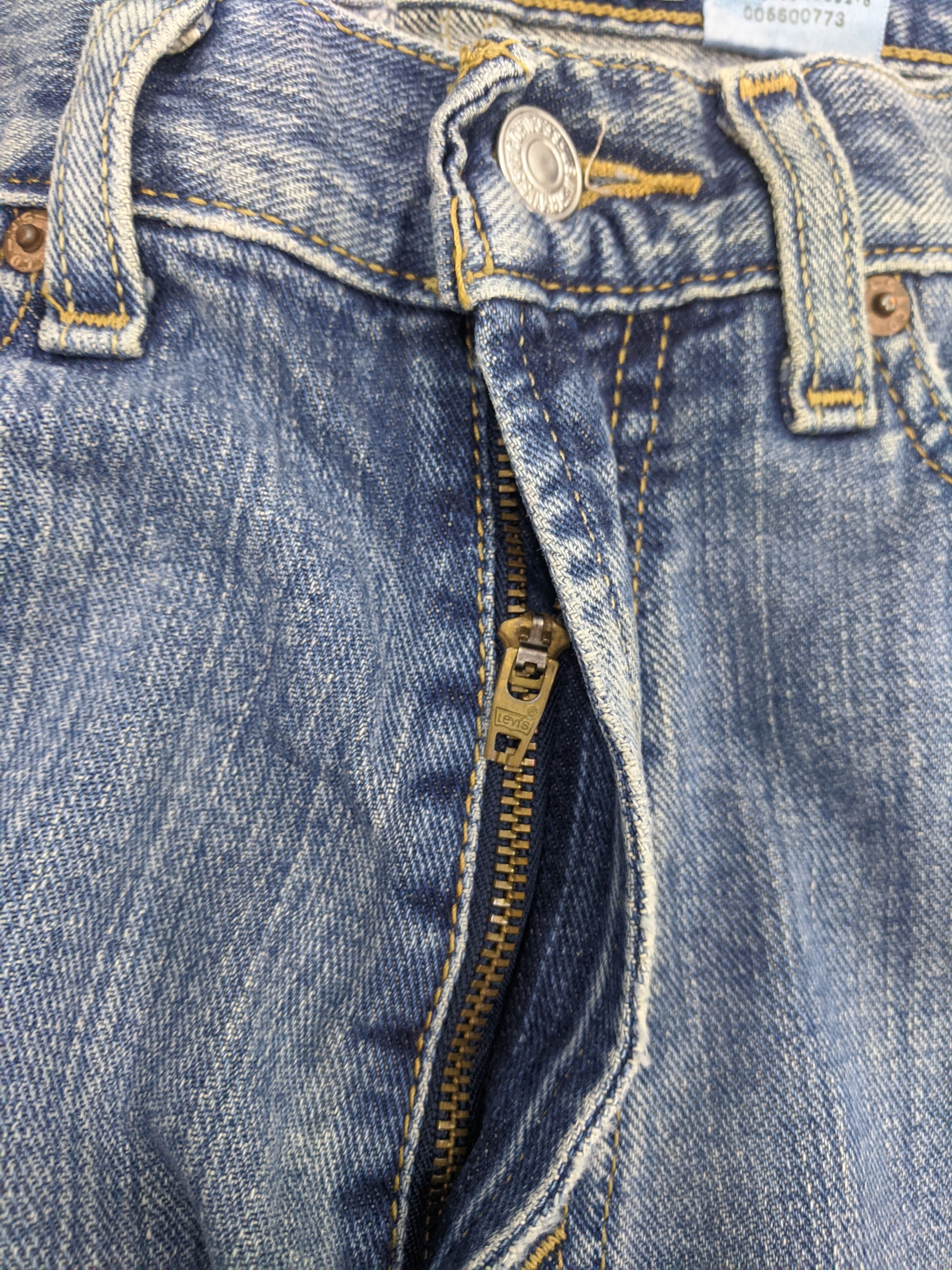 Levi's Vintage Levis 550 Light Wash Jeans DP0925 Size US 30 / EU 46 - 12 Thumbnail
