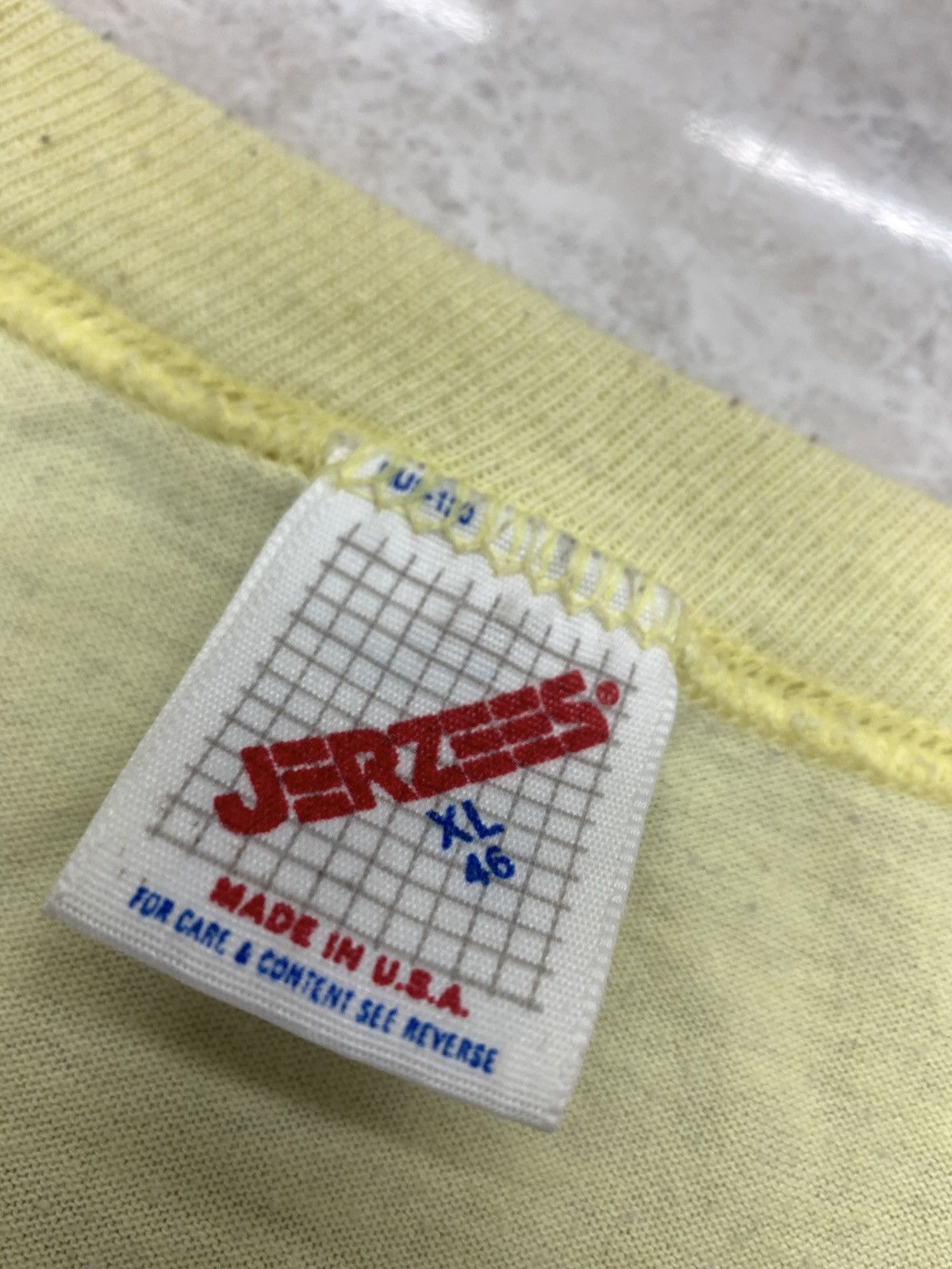 Jerzees × Vintage VINTAGE 80’s TEE CARPINTERIA SOFTBALL TOURNEY Size US XL / EU 56 / 4 - 4 Thumbnail