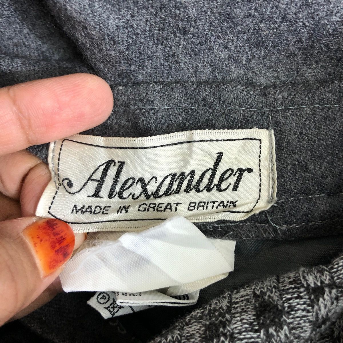 Vintage Vtg 90’ ALEXANDER Made In GREAT BRITAIN Gray Maxi Skirt Size 30" / US 8 / IT 44 - 4 Thumbnail