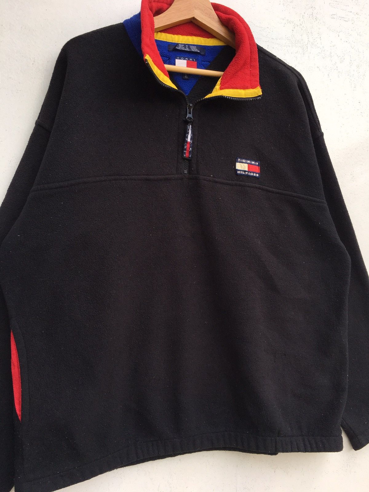 Tommy Hilfiger Vintage Tommy Hilfiger Fleece Sweater Size US L / EU 52-54 / 3 - 5 Thumbnail
