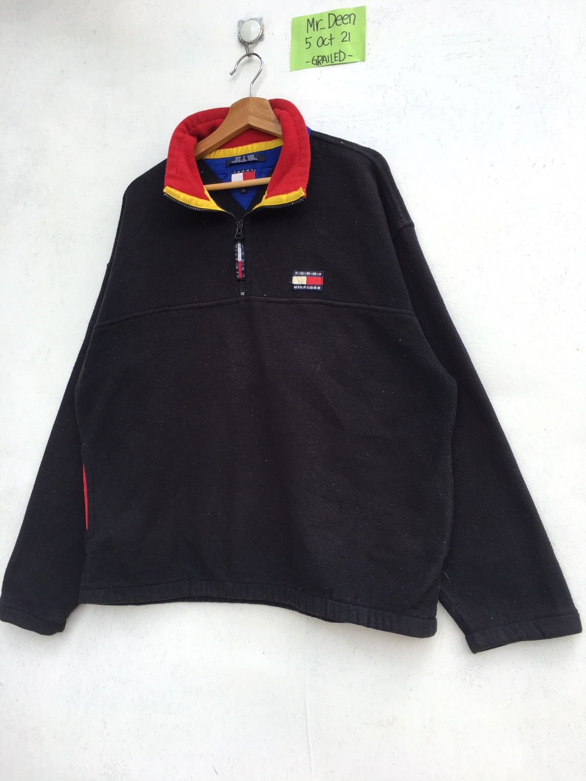 Tommy Hilfiger Vintage Tommy Hilfiger Fleece Sweater Size US L / EU 52-54 / 3 - 4 Thumbnail