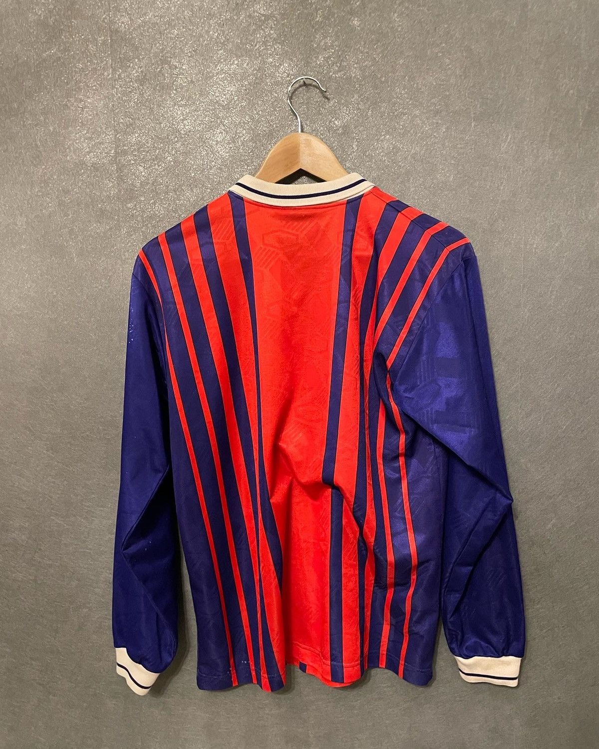 Nike Paris Saint Germain 1993-1994 long sleeve small very good Size US S / EU 44-46 / 1 - 2 Thumbnail