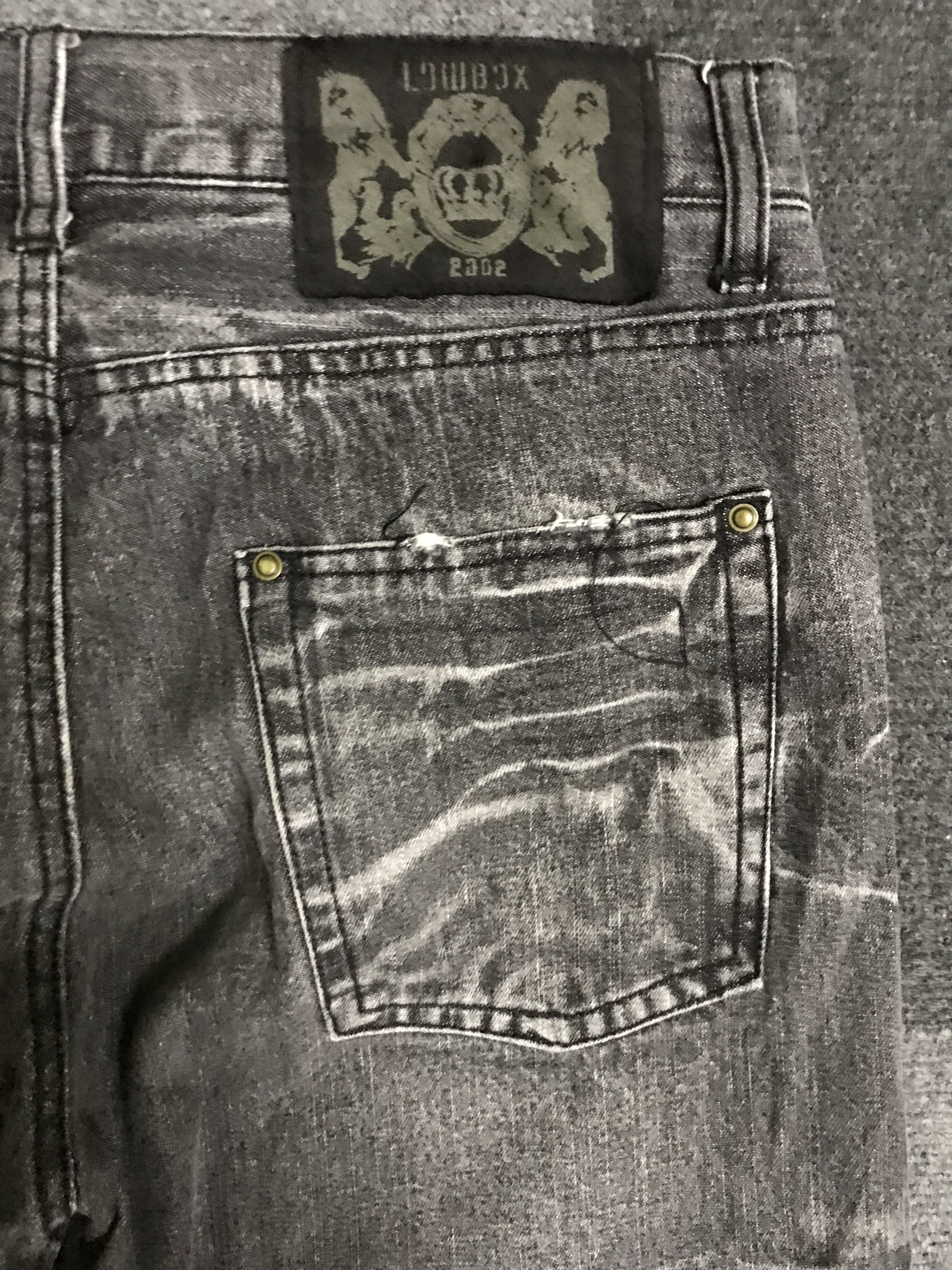 Japanese Brand D127 LOWBOX Japan Artisanal Fades Distressed Jeans Size US 31 - 11 Thumbnail