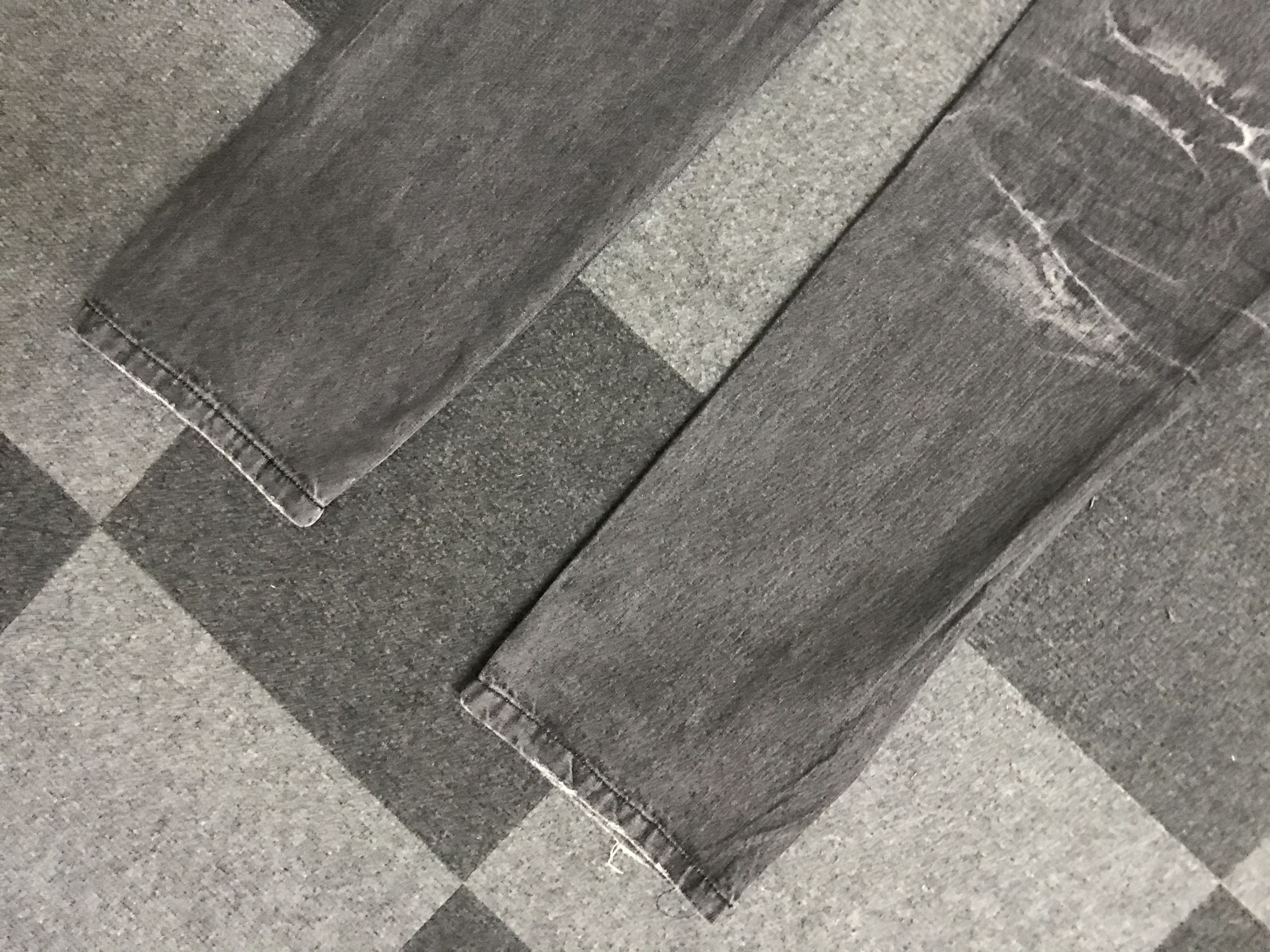 Japanese Brand D127 LOWBOX Japan Artisanal Fades Distressed Jeans Size US 31 - 9 Thumbnail