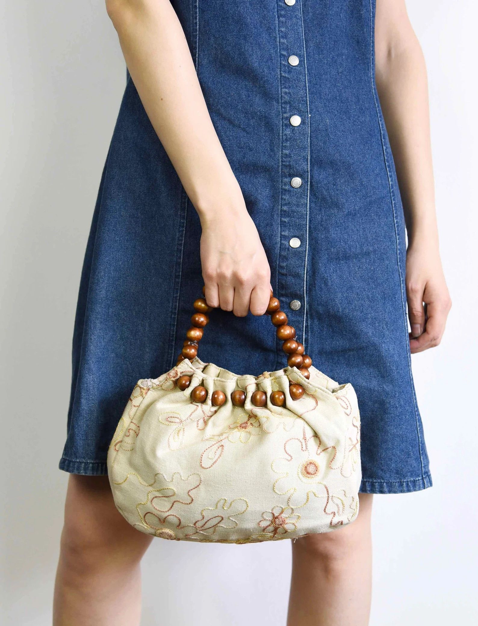 Other × Vintage Vintage Boho Wooden Beads Handles Embroidered Handbag Purse Size ONE SIZE - 1 Thumbnail