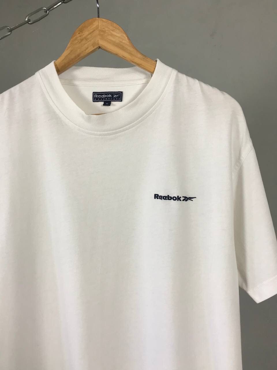 Reebok Reebok Vintage Sportwear Tee Size US S / EU 44-46 / 1 - 2 Thumbnail