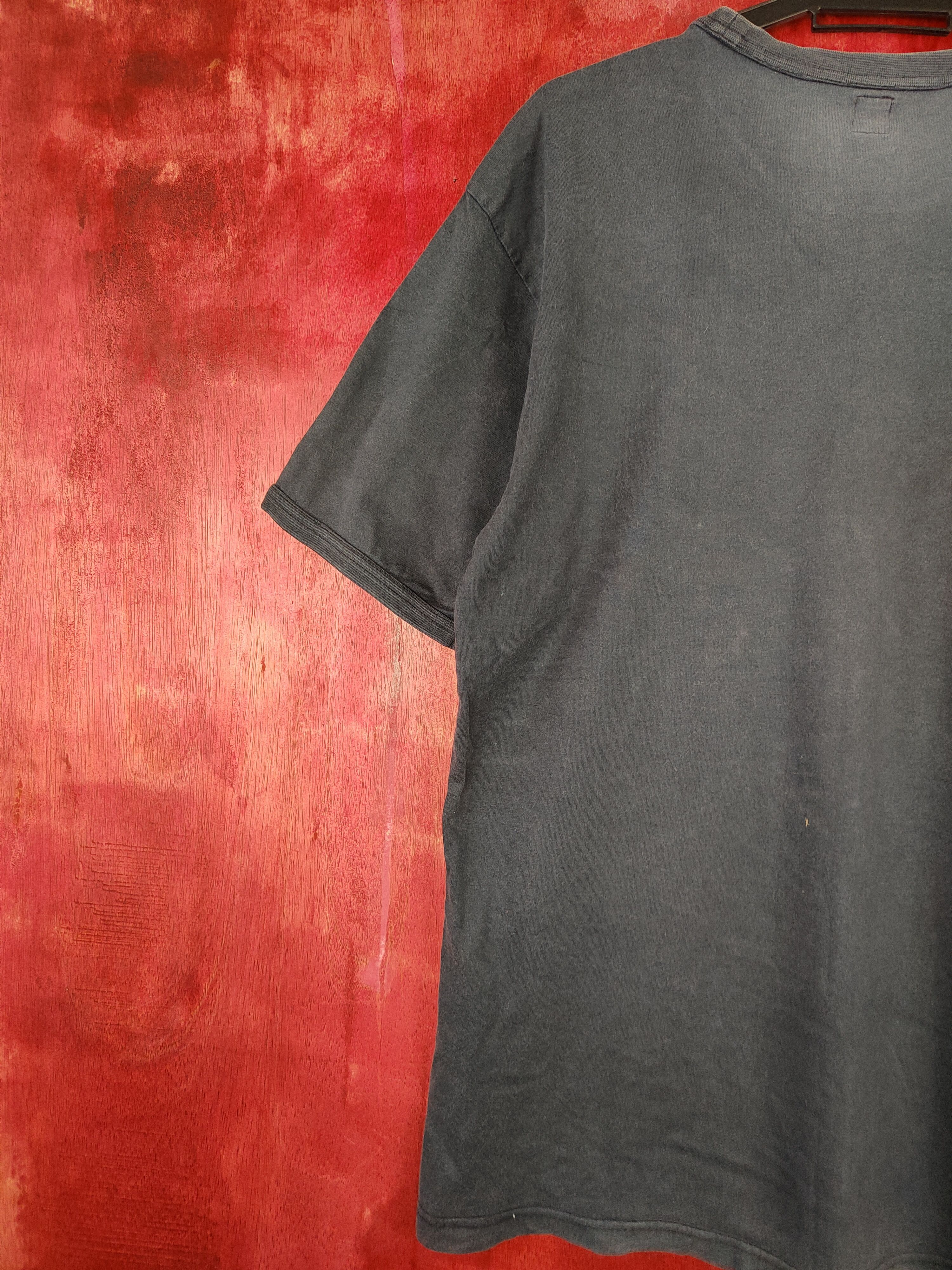 Adidas Adidas vintage faded Short Sleeve T-shirt #5911 Size US L / EU 52-54 / 3 - 8 Thumbnail