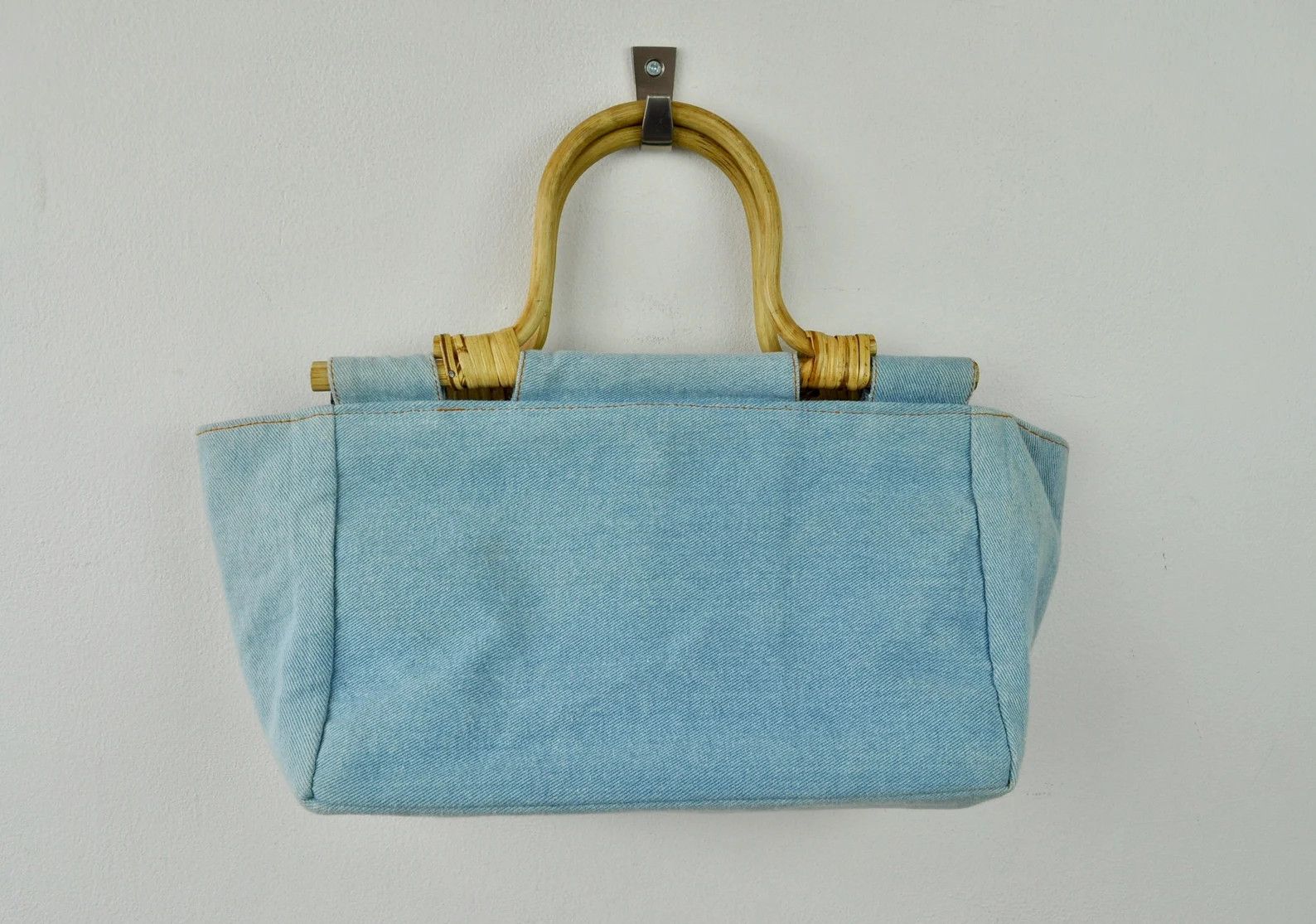 Other × Vintage Y2K Denim Wooden Handles Handbag Floral Beads Jeans Bag Size ONE SIZE - 8 Thumbnail