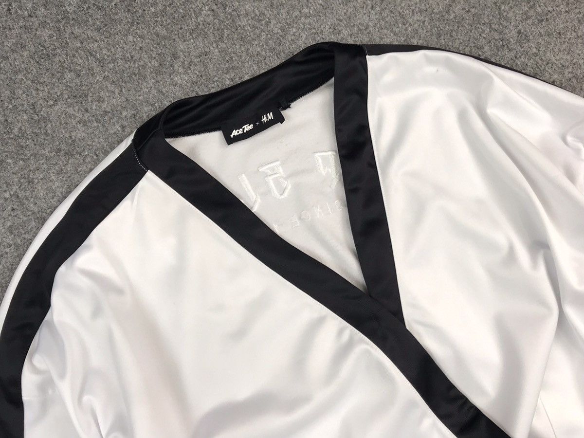 H&M Ace Tee X H&M kimono Size M / US 6-8 / IT 42-44 - 7 Thumbnail