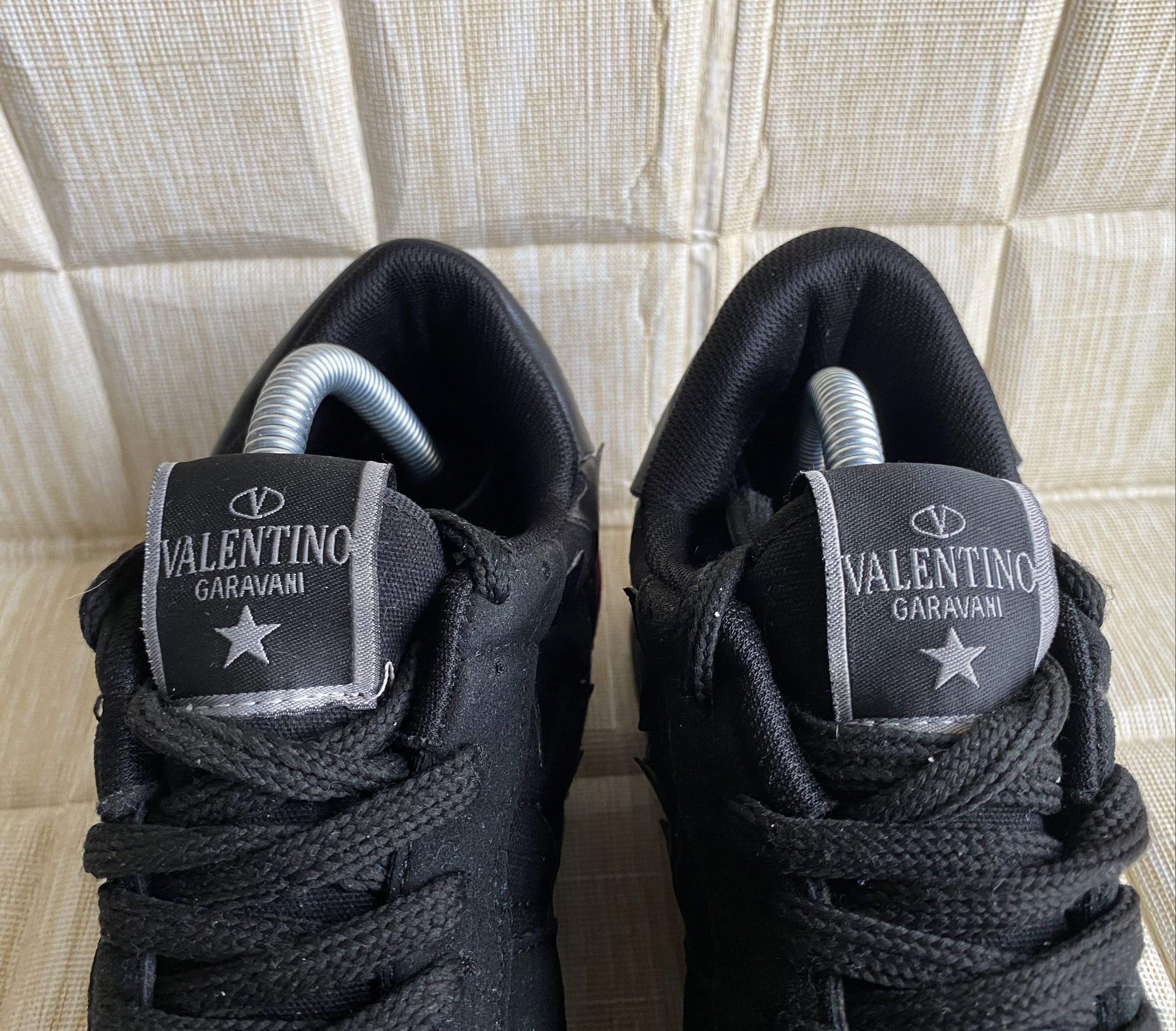 Valentino Valentino Garavani Rockrunner Star Stud Buffed Low Sneaker Size US 7 / EU 40 - 8 Thumbnail