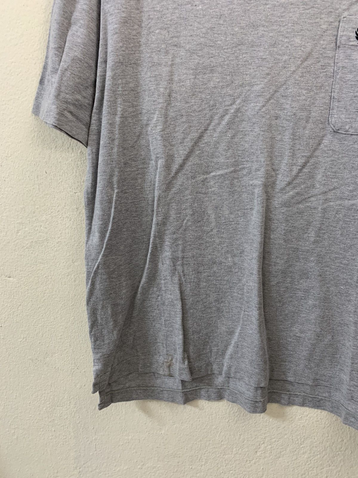 Fred Perry Fred Perry Single Pocket Tshirt Size US L / EU 52-54 / 3 - 3 Thumbnail