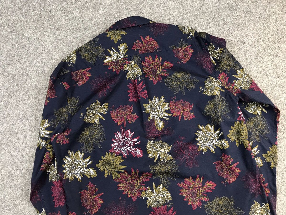 Lindbergh Lindbergh Floral shirt Size US XL / EU 56 / 4 - 11 Thumbnail