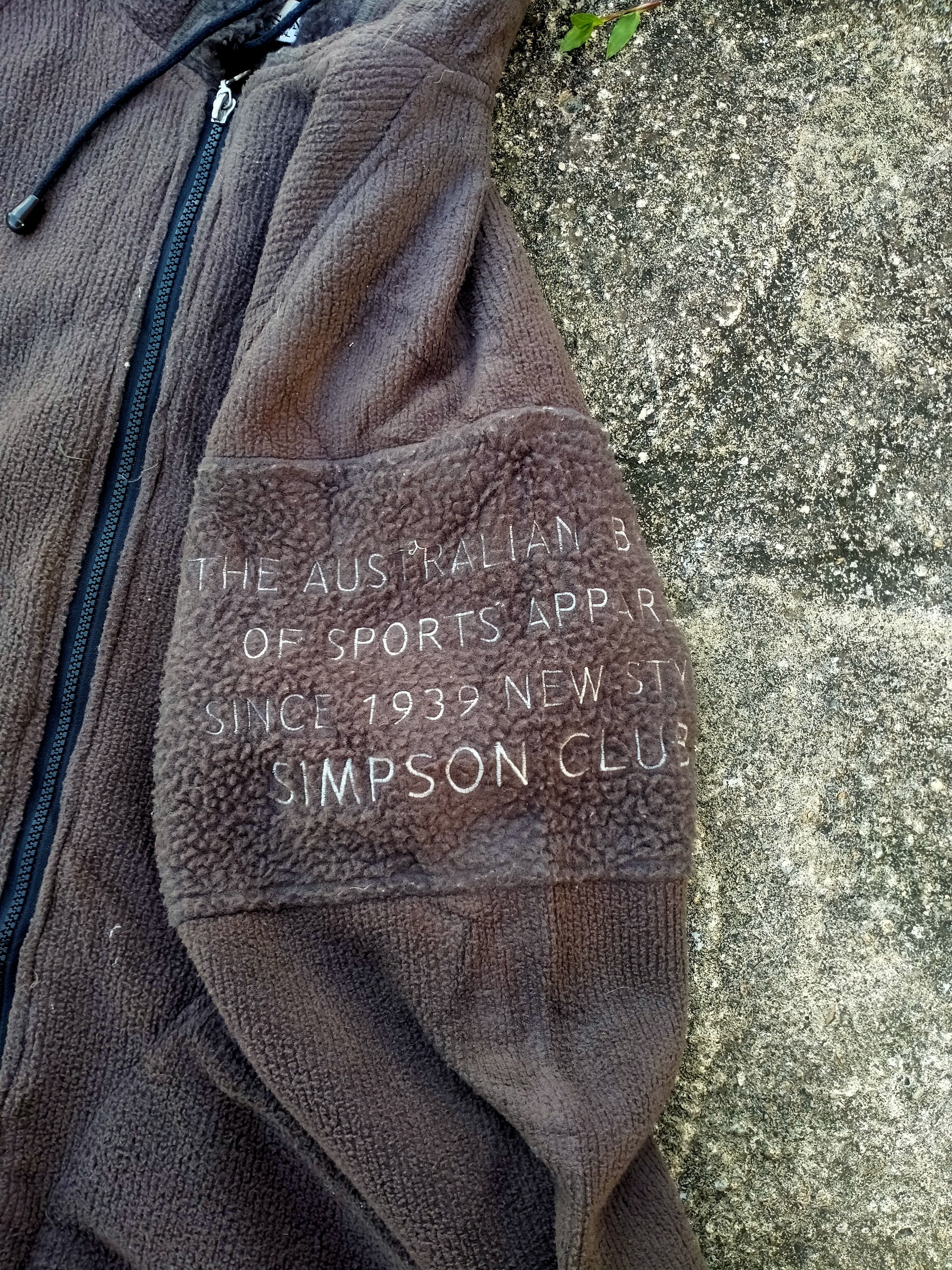 Japanese Brand SIMPSON EMBROIDERED ZIPPER HOODIE FLEECE JACKET Size US L / EU 52-54 / 3 - 3 Thumbnail