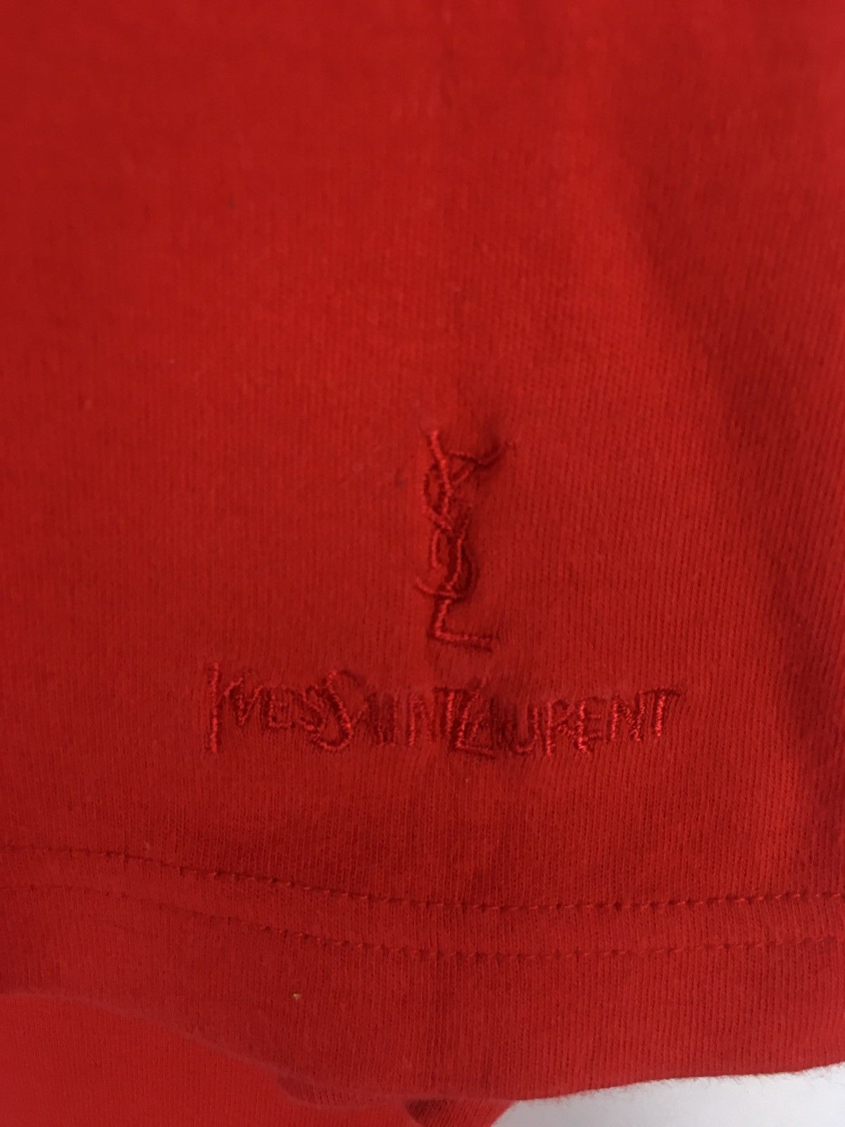 Yves Saint Laurent Yves Saint Laurent Medium Size Red Colour Pocket Tee Size US M / EU 48-50 / 2 - 3 Thumbnail