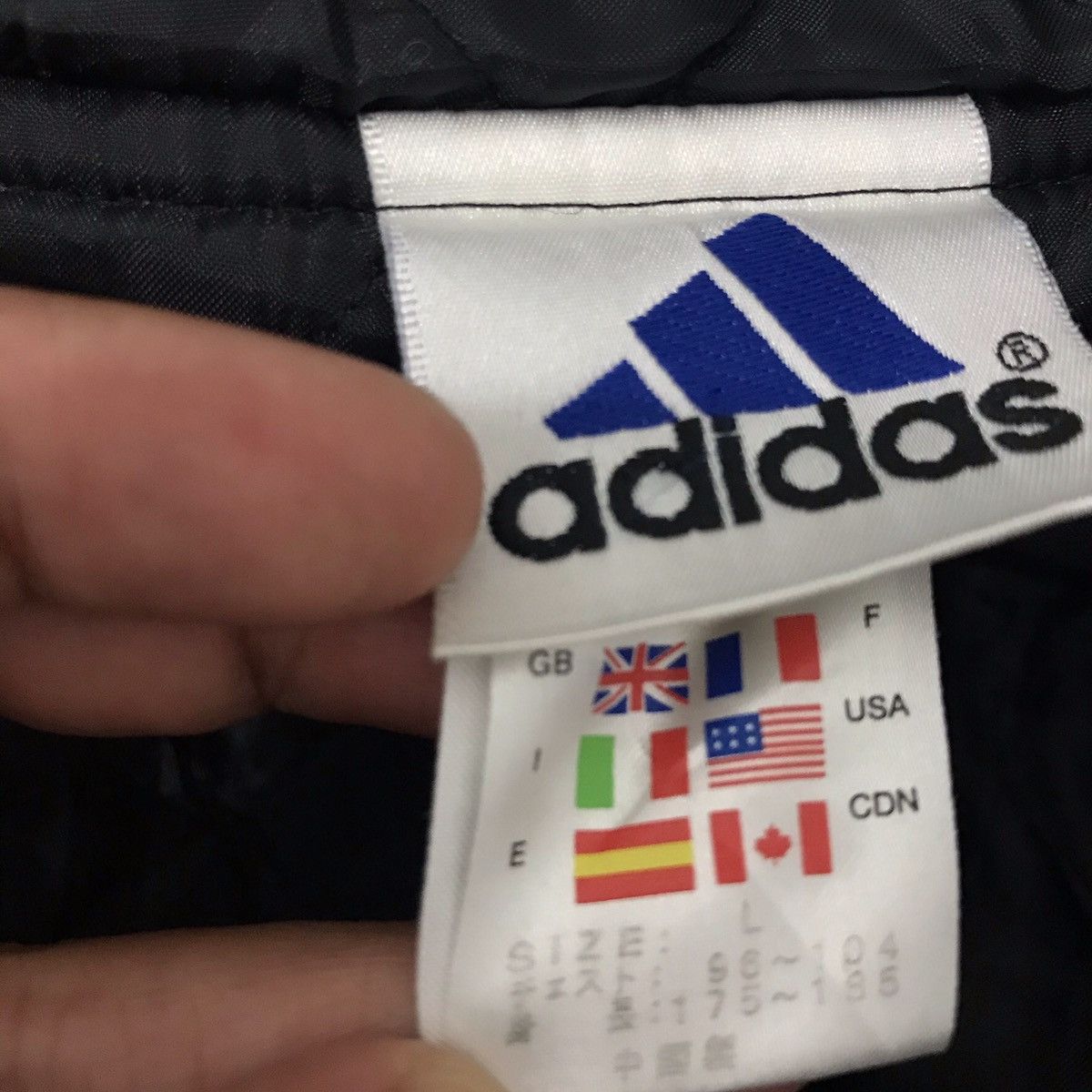 Adidas Vintage Adidas Hoodie Winter Jacket Large Size Size US L / EU 52-54 / 3 - 8 Thumbnail
