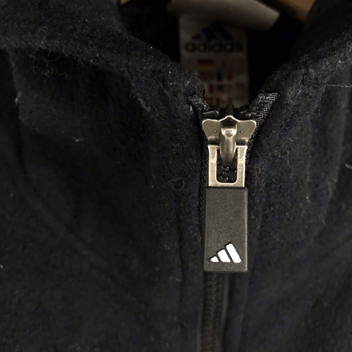 Adidas Vintage Adidas Hoodie Winter Jacket Large Size Size US L / EU 52-54 / 3 - 4 Thumbnail