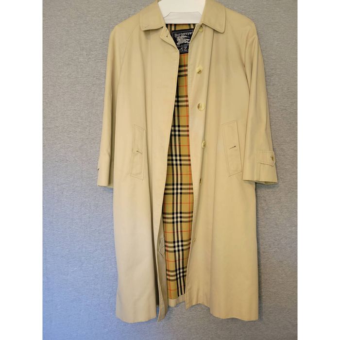 Burberry Khaki Unlined Belted Trench Coat