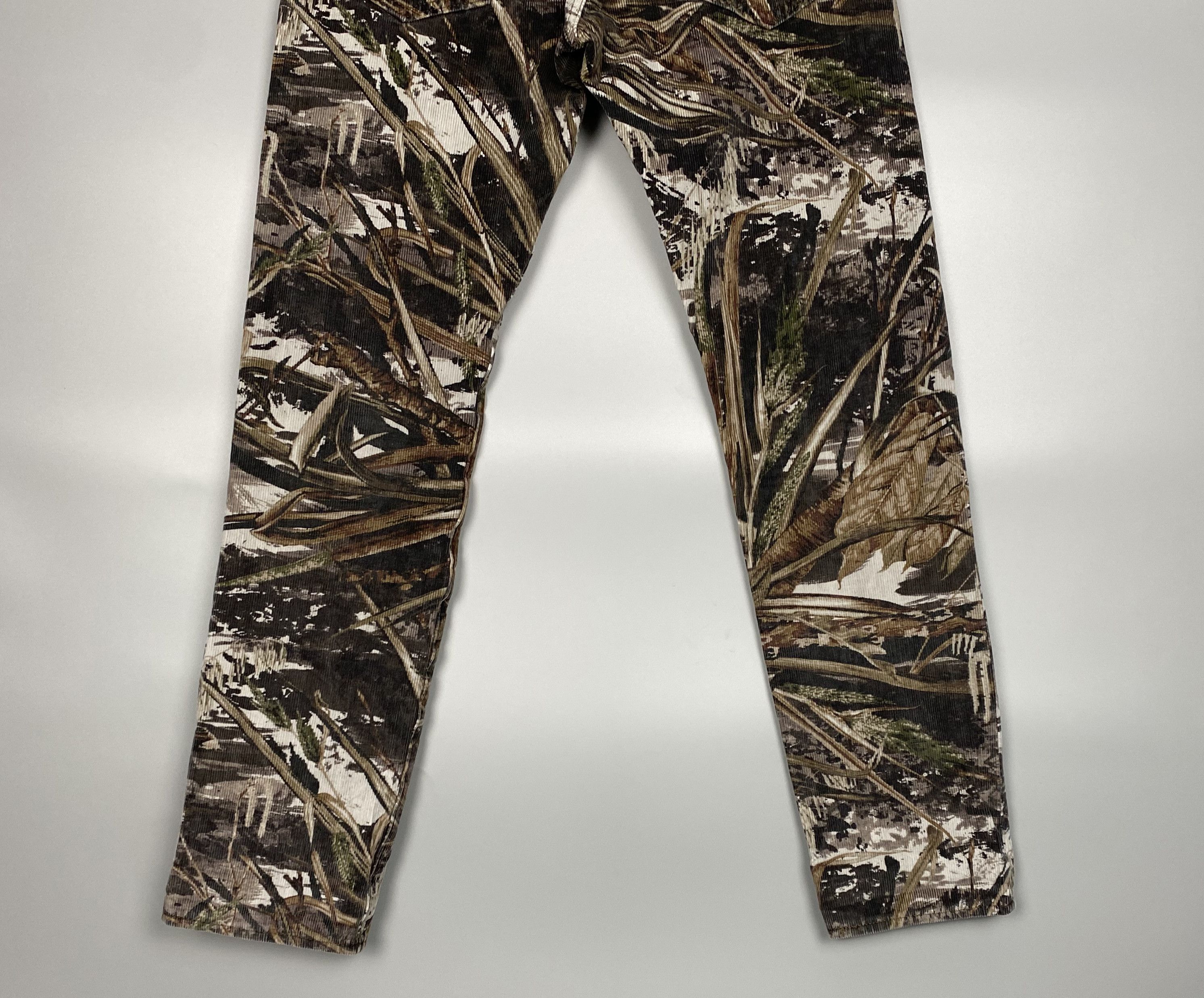 Levi's Levis 502 Premium Big E Velvet Camo Printed Pant W29 L32 Size US 29 - 11 Thumbnail