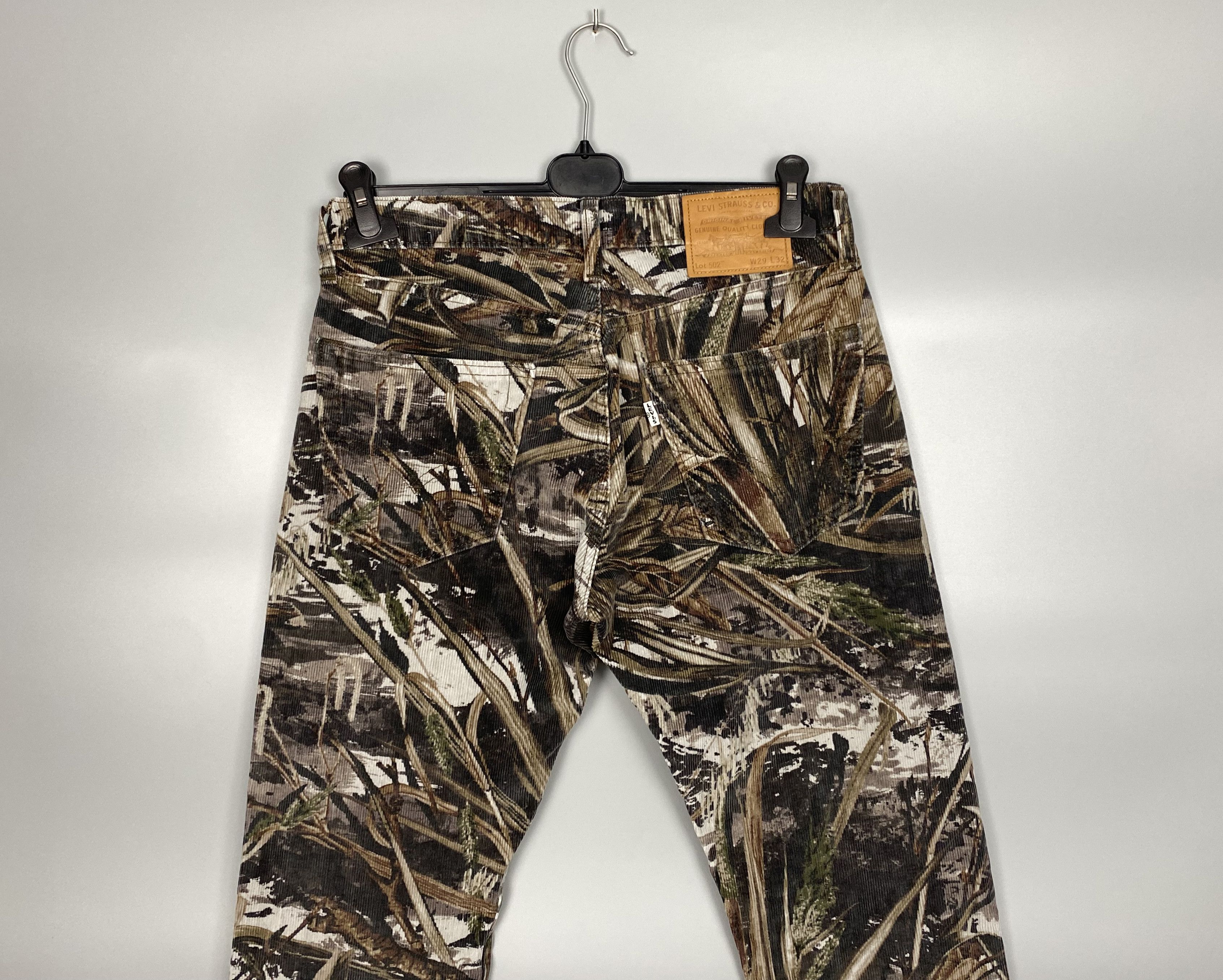 Levi's Levis 502 Premium Big E Velvet Camo Printed Pant W29 L32 Size US 29 - 8 Thumbnail