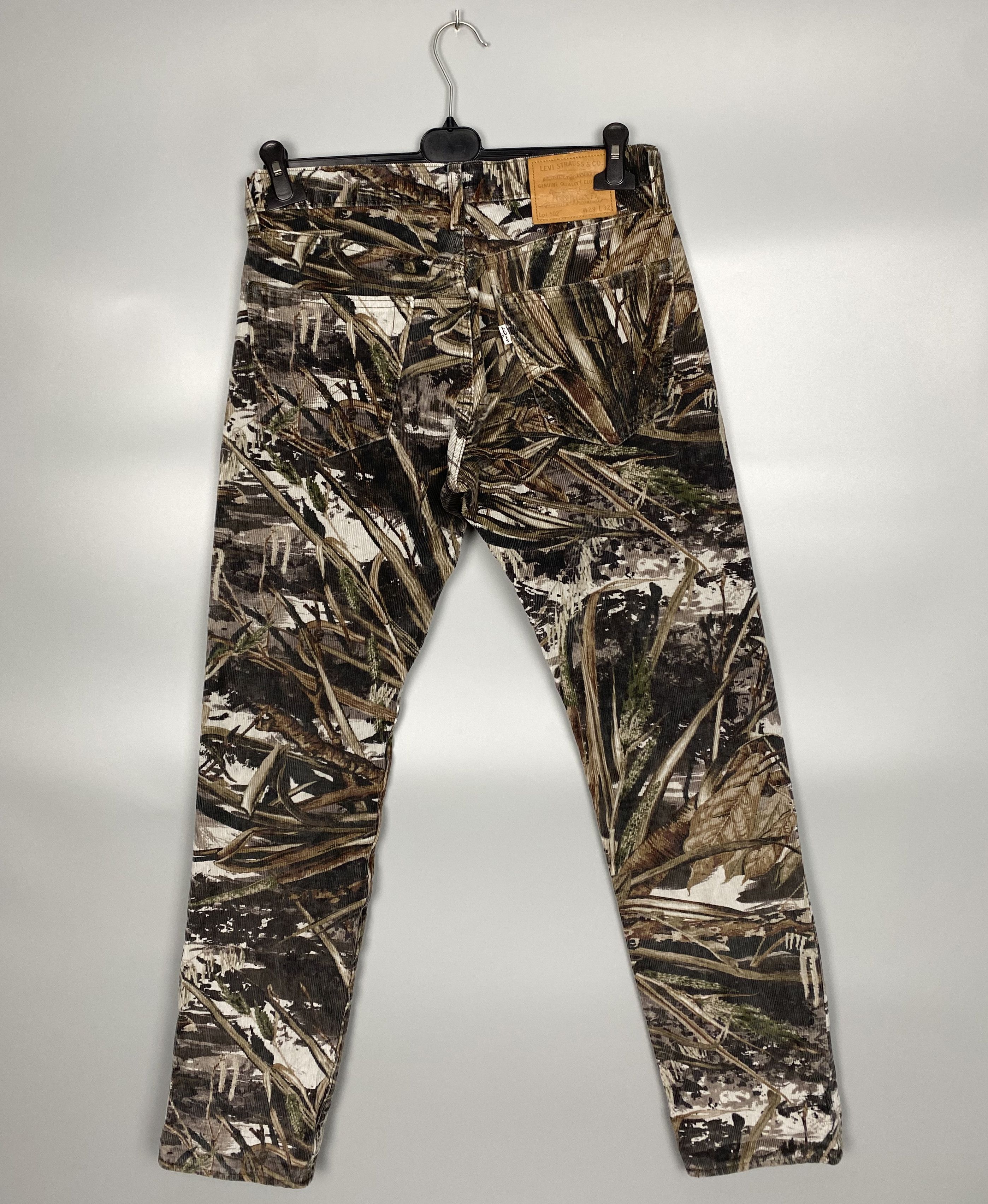 Levi's Levis 502 Premium Big E Velvet Camo Printed Pant W29 L32 Size US 29 - 7 Thumbnail