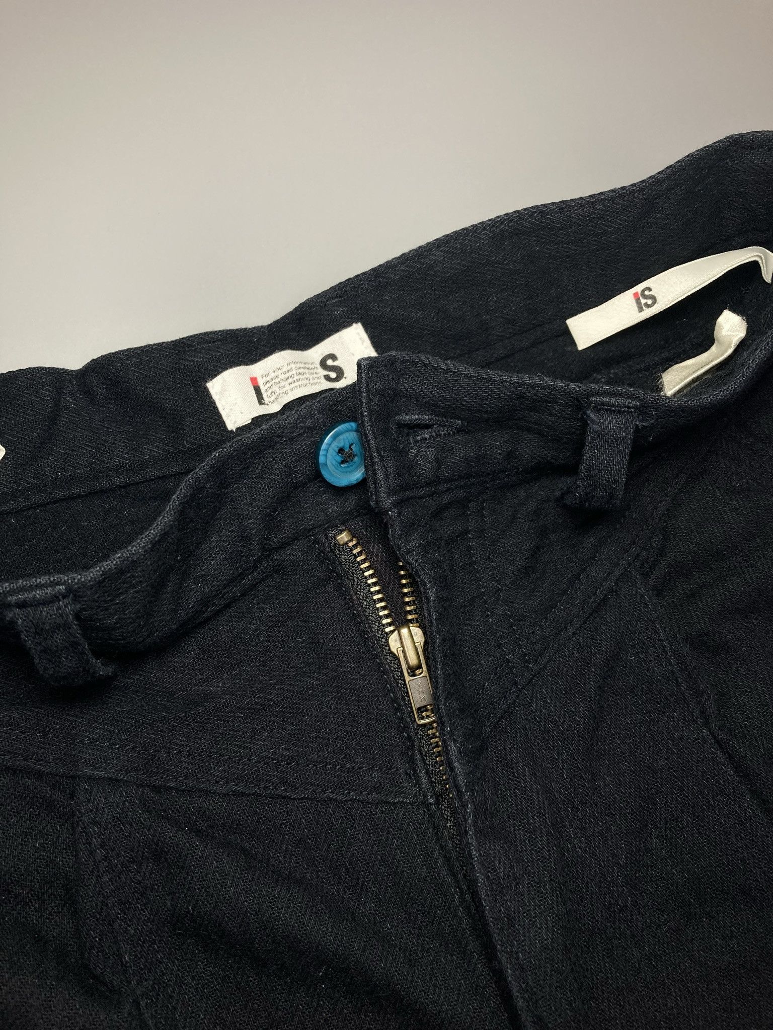 IS by Issey Miyake - Pants