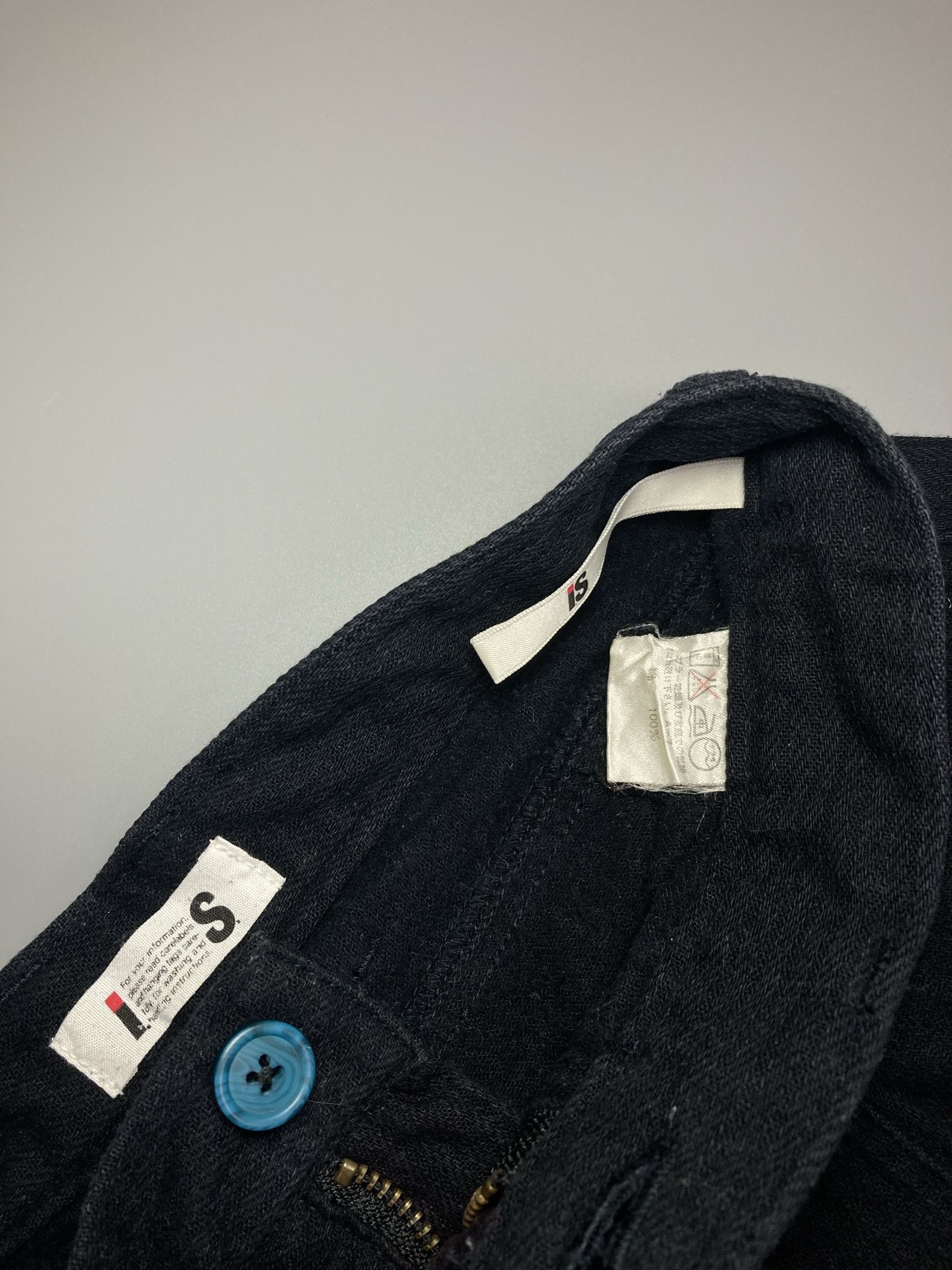 IS by Issey Miyake - Pants
