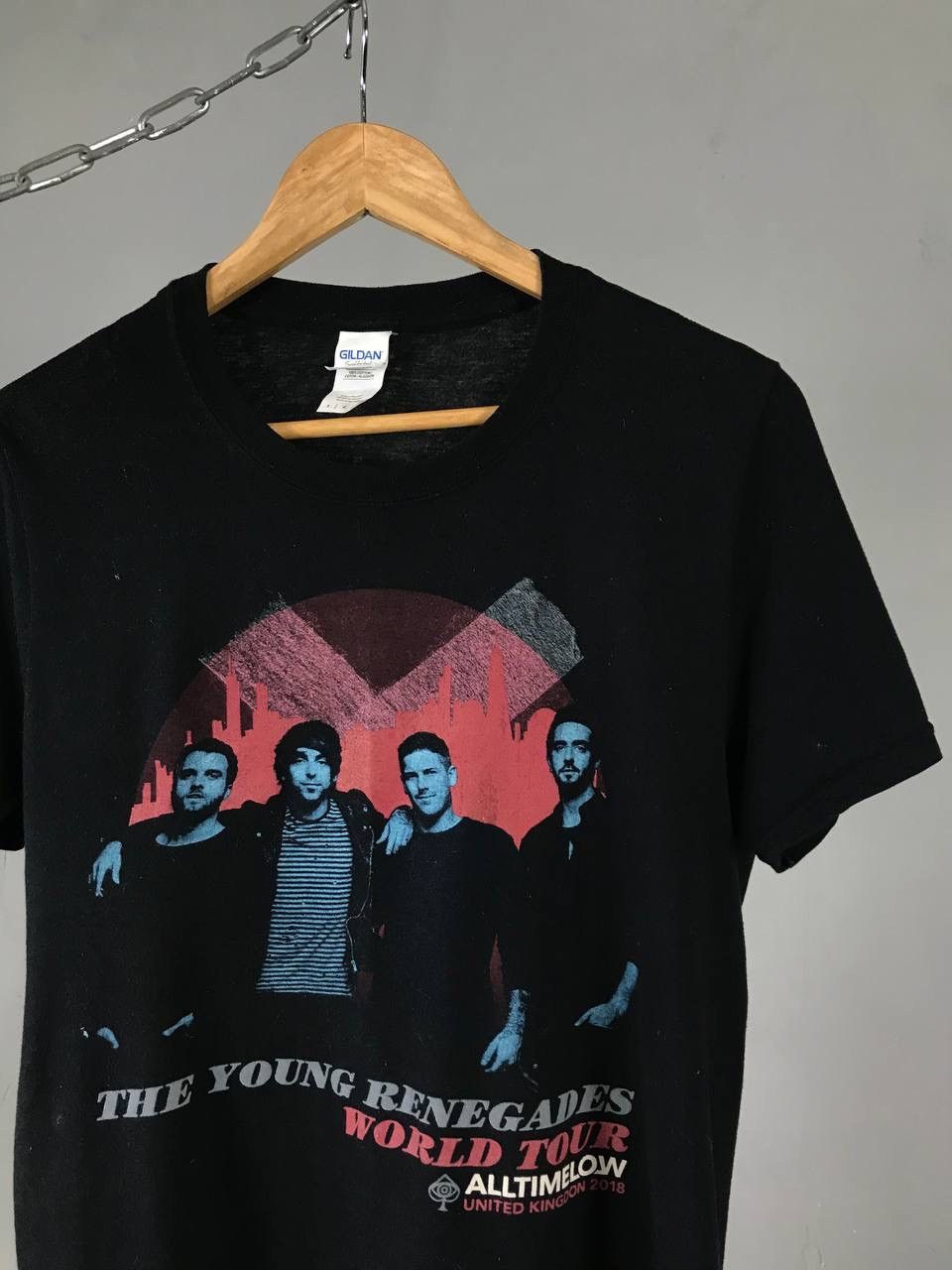 Band Tees × Vintage All Time Low vintage tour tee young renegades Size US S / EU 44-46 / 1 - 2 Thumbnail