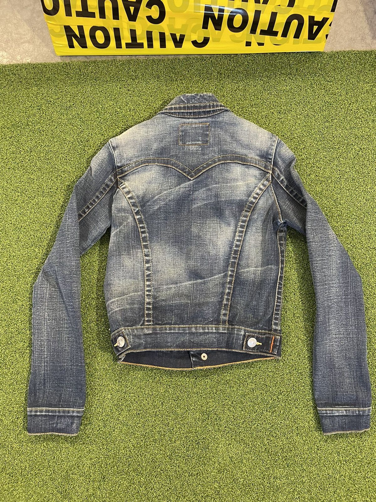 True Religion × Vintage True Religion Denim Trucker Jacket Size S / US 4 / IT 40 - 7 Thumbnail